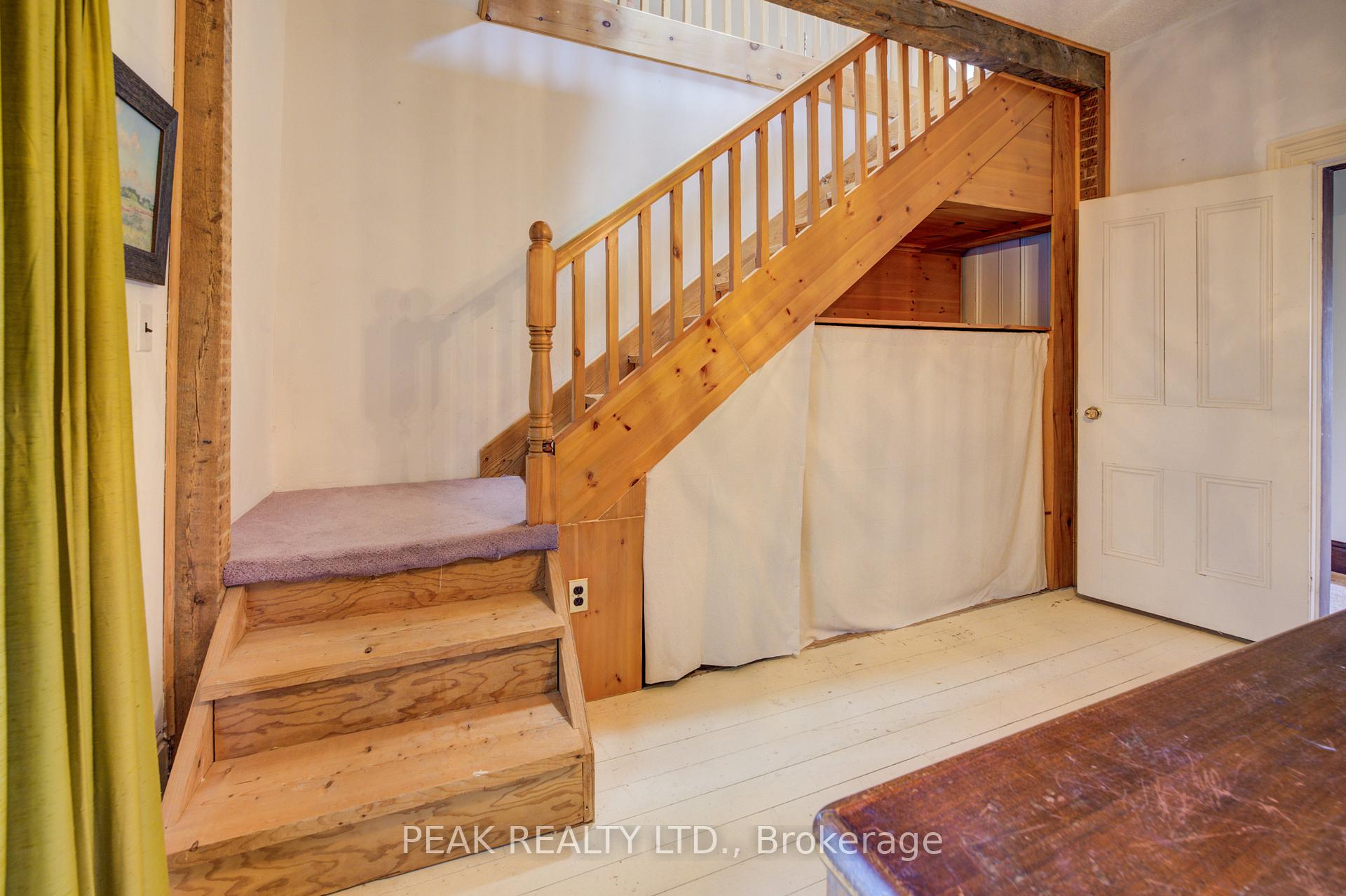 Photo 34 of 215 Huron Road, Perth South, Sebringville — HOMEH