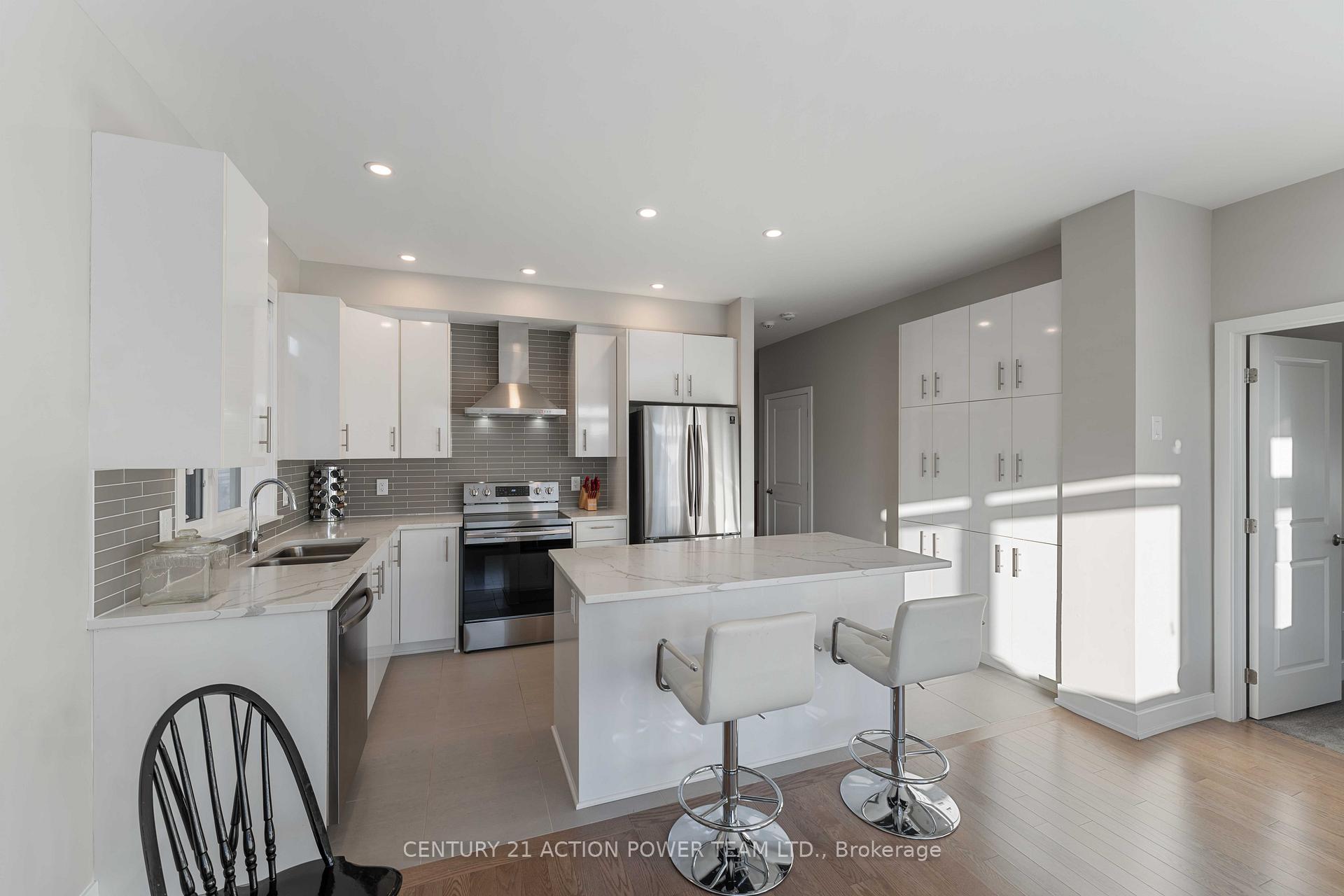Photo 13 of 203 Joshua Street, Ottawa, Mer Bleue/Bradley Estates/Anderson Park — HOMEH