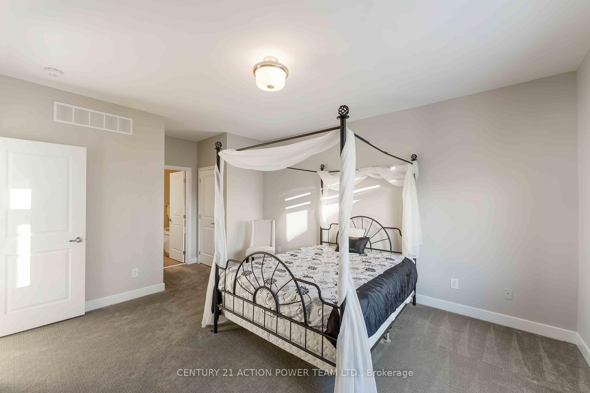 Photo 18 of 203 Joshua Street, Ottawa, Mer Bleue/Bradley Estates/Anderson Park — HOMEH