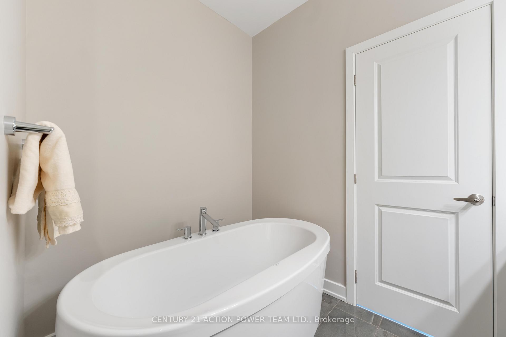 Photo 21 of 203 Joshua Street, Ottawa, Mer Bleue/Bradley Estates/Anderson Park — HOMEH