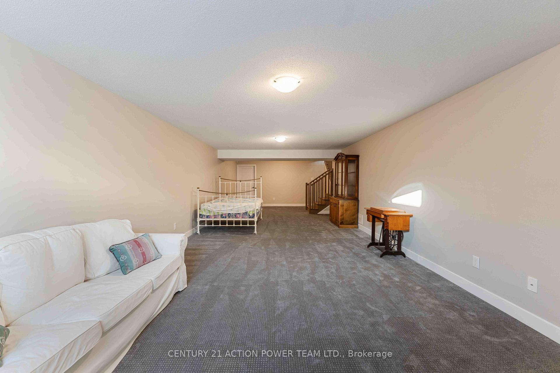 Photo 29 of 203 Joshua Street, Ottawa, Mer Bleue/Bradley Estates/Anderson Park — HOMEH