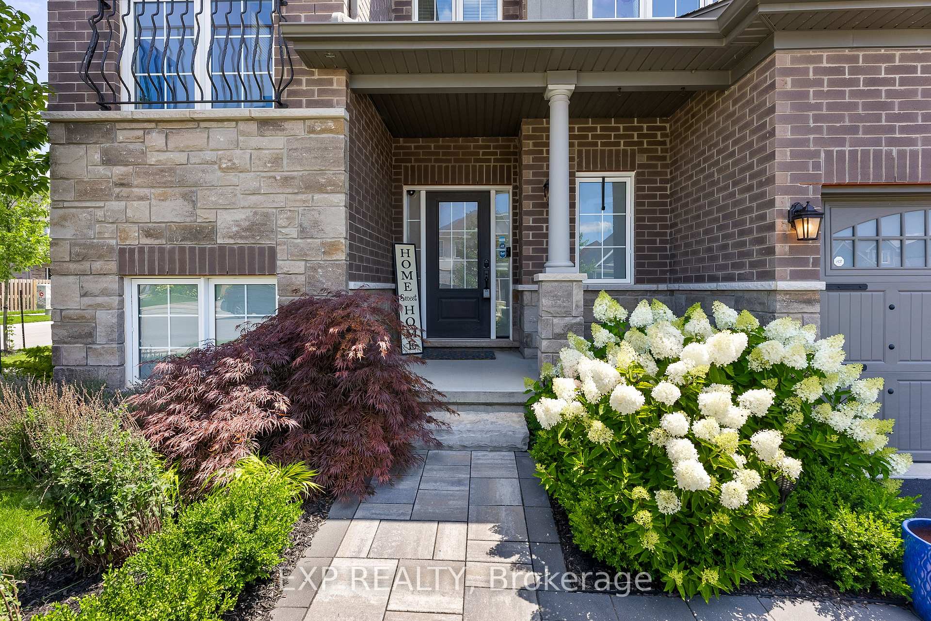 Photo 2 of 133 Lametti Drive N, Pelham, Fonthill — HOMEH