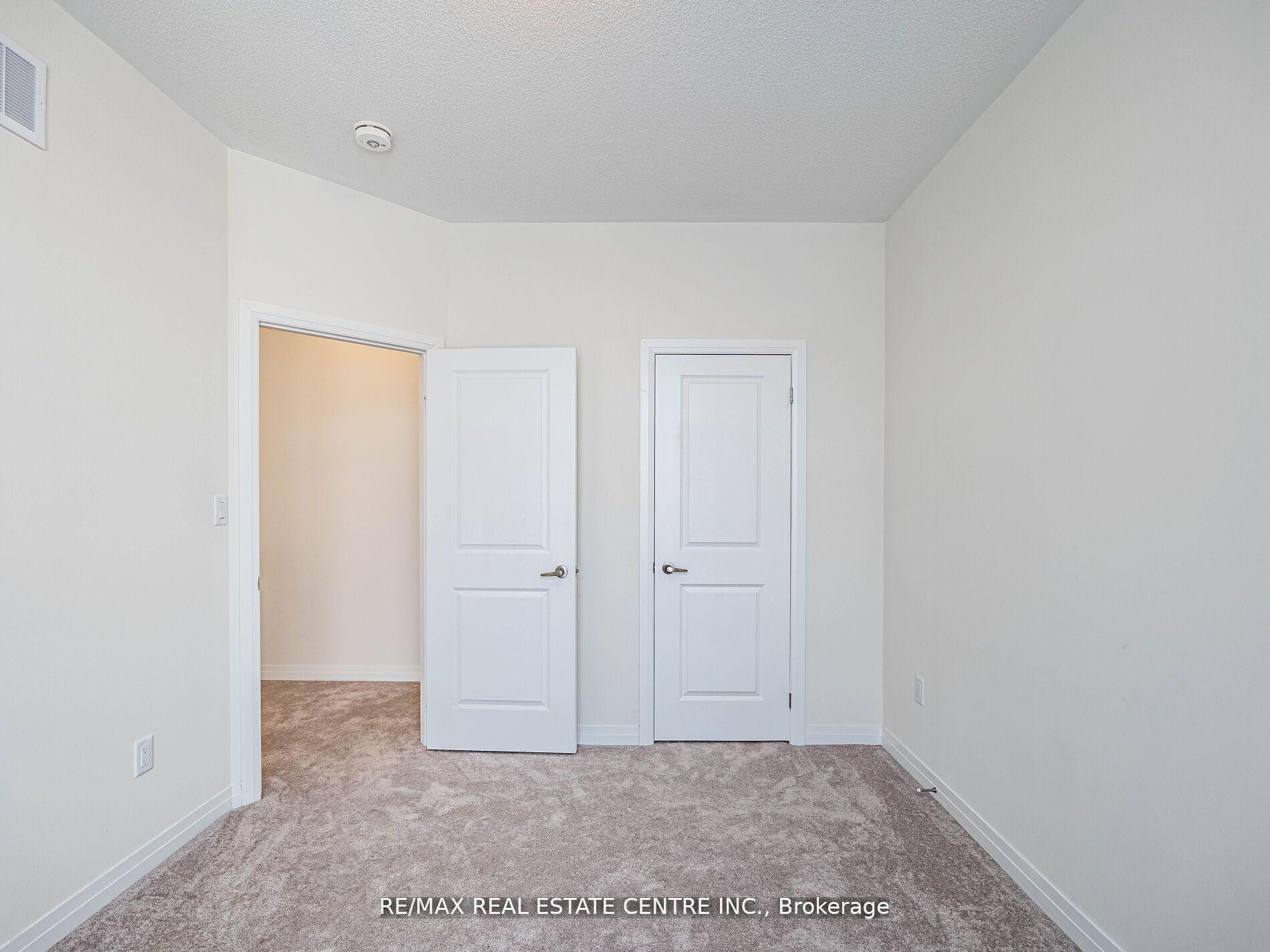 Photo 13 of 2921 Nakina Street, Pickering, Rural Pickering — HOMEH