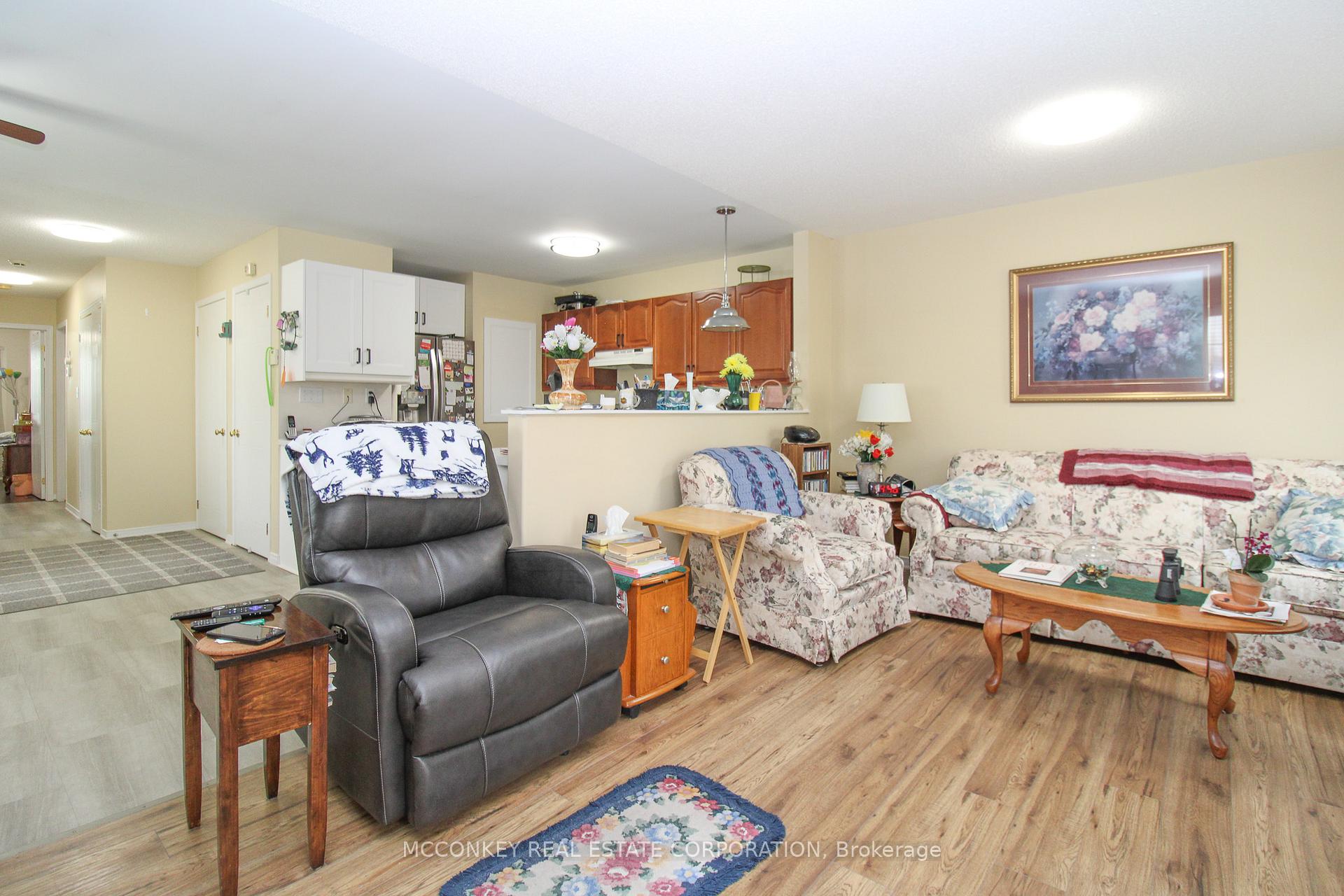 Photo 9 of 3012 Westridge Boulevard, Peterborough, Monaghan Ward 2 — HOMEH