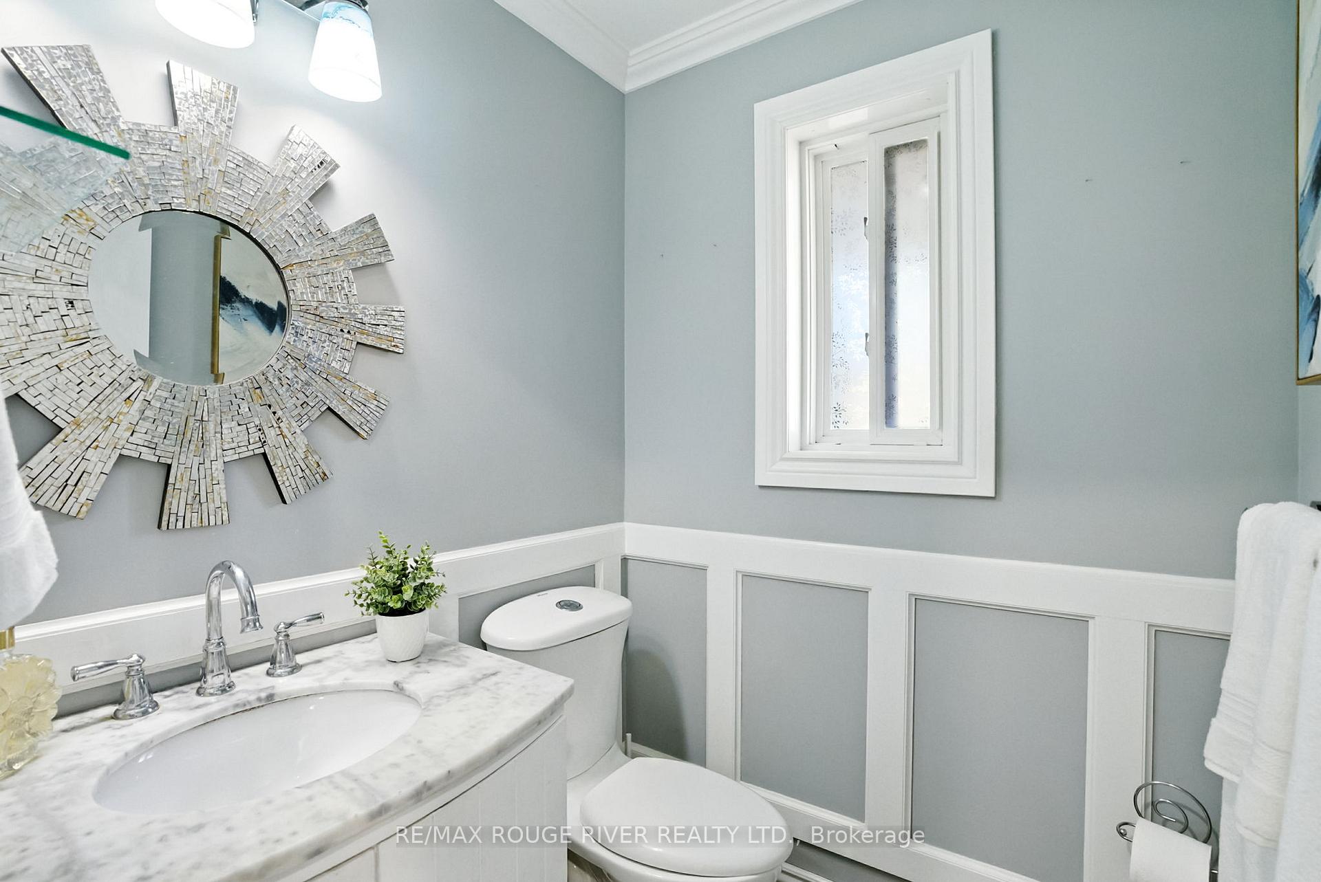 Photo 15 of 105 Overbank Drive, Oshawa, McLaughlin — HOMEH