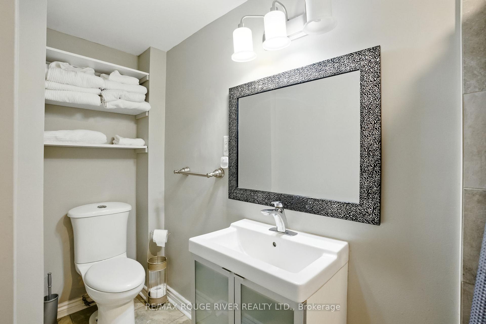 Photo 30 of 105 Overbank Drive, Oshawa, McLaughlin — HOMEH