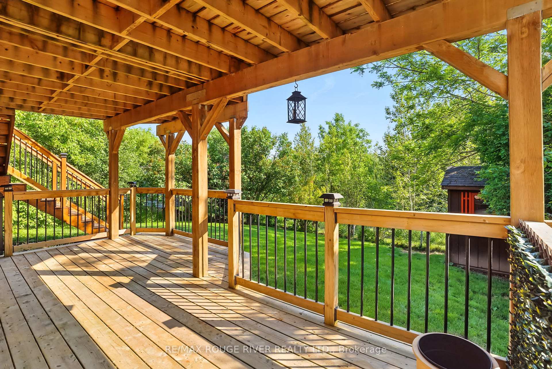 Photo 32 of 105 Overbank Drive, Oshawa, McLaughlin — HOMEH