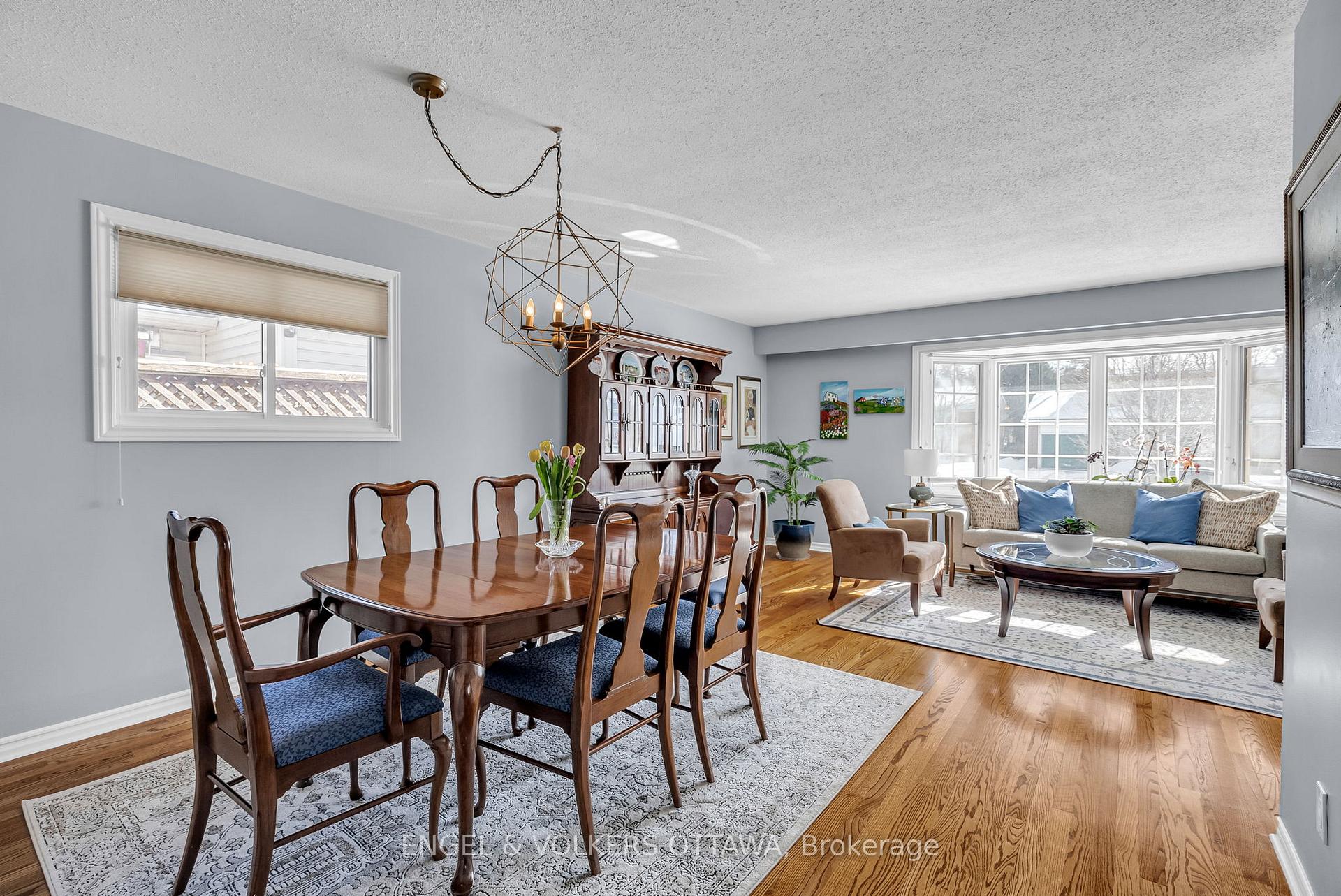 Photo 8 of 6271 Steamer Lane, Ottawa, Convent Glen South — HOMEH