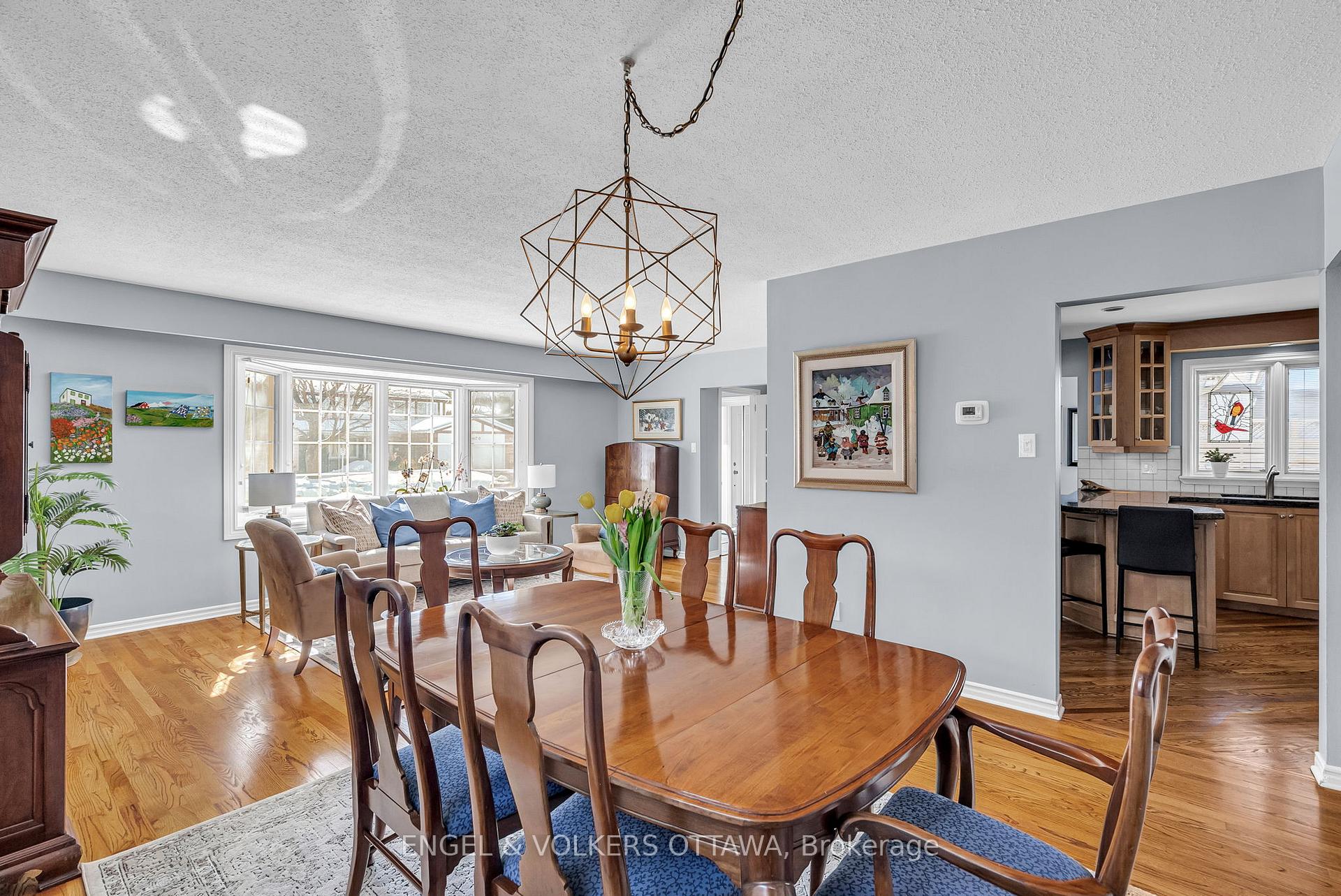 Photo 9 of 6271 Steamer Lane, Ottawa, Convent Glen South — HOMEH