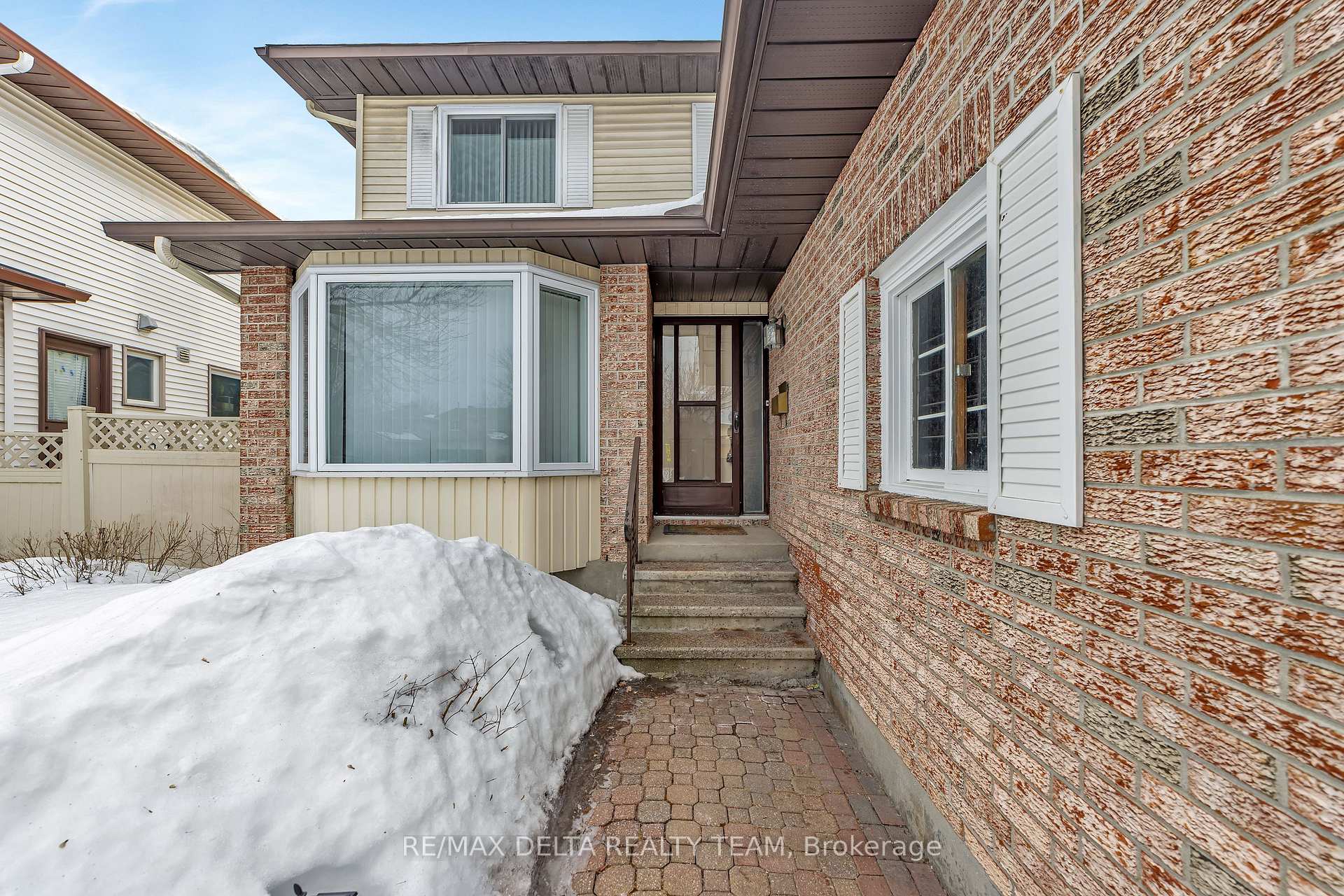 Photo 2 of 6354 Beausejour Drive, Ottawa, Chateauneuf — HOMEH