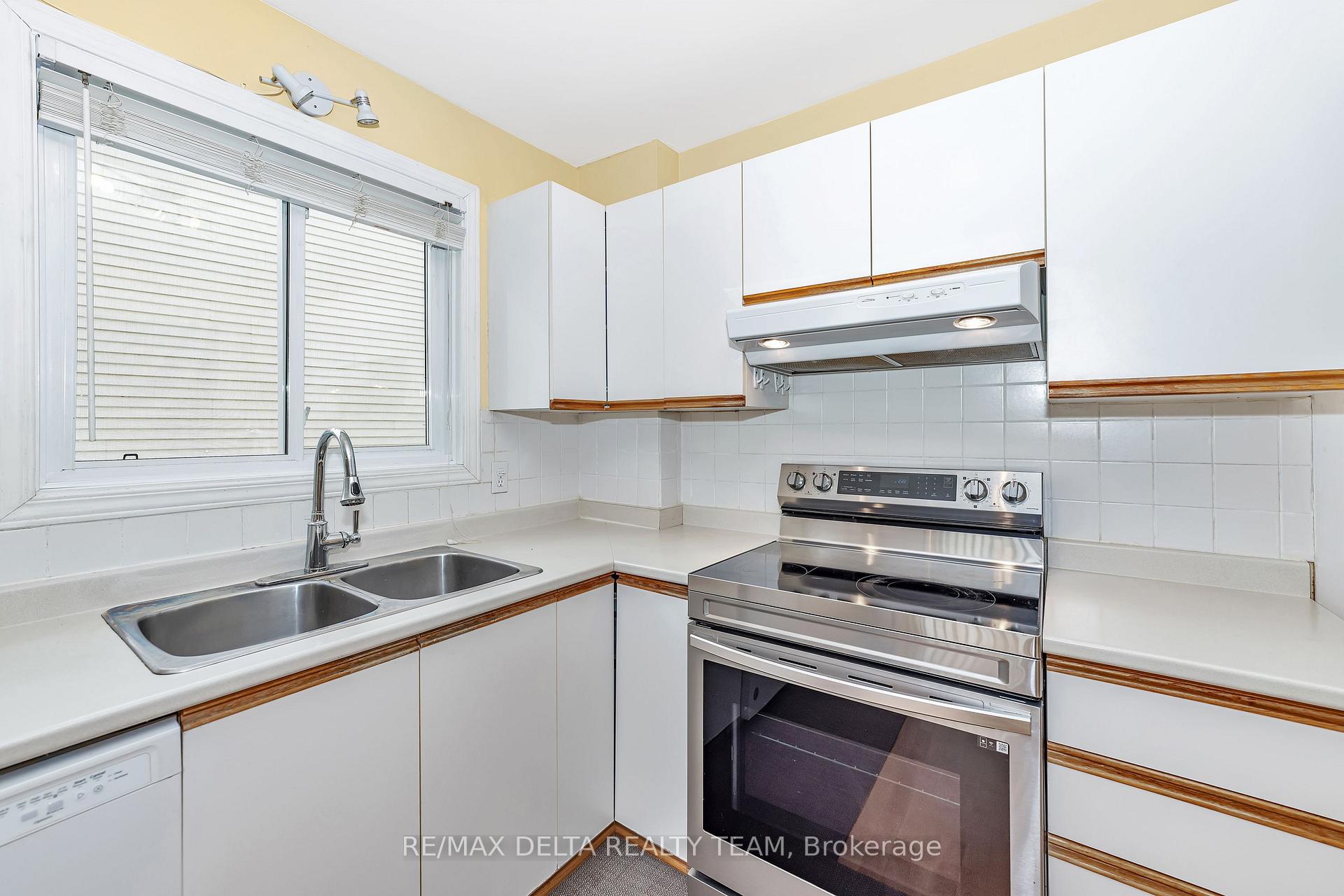 Photo 17 of 6354 Beausejour Drive, Ottawa, Chateauneuf — HOMEH