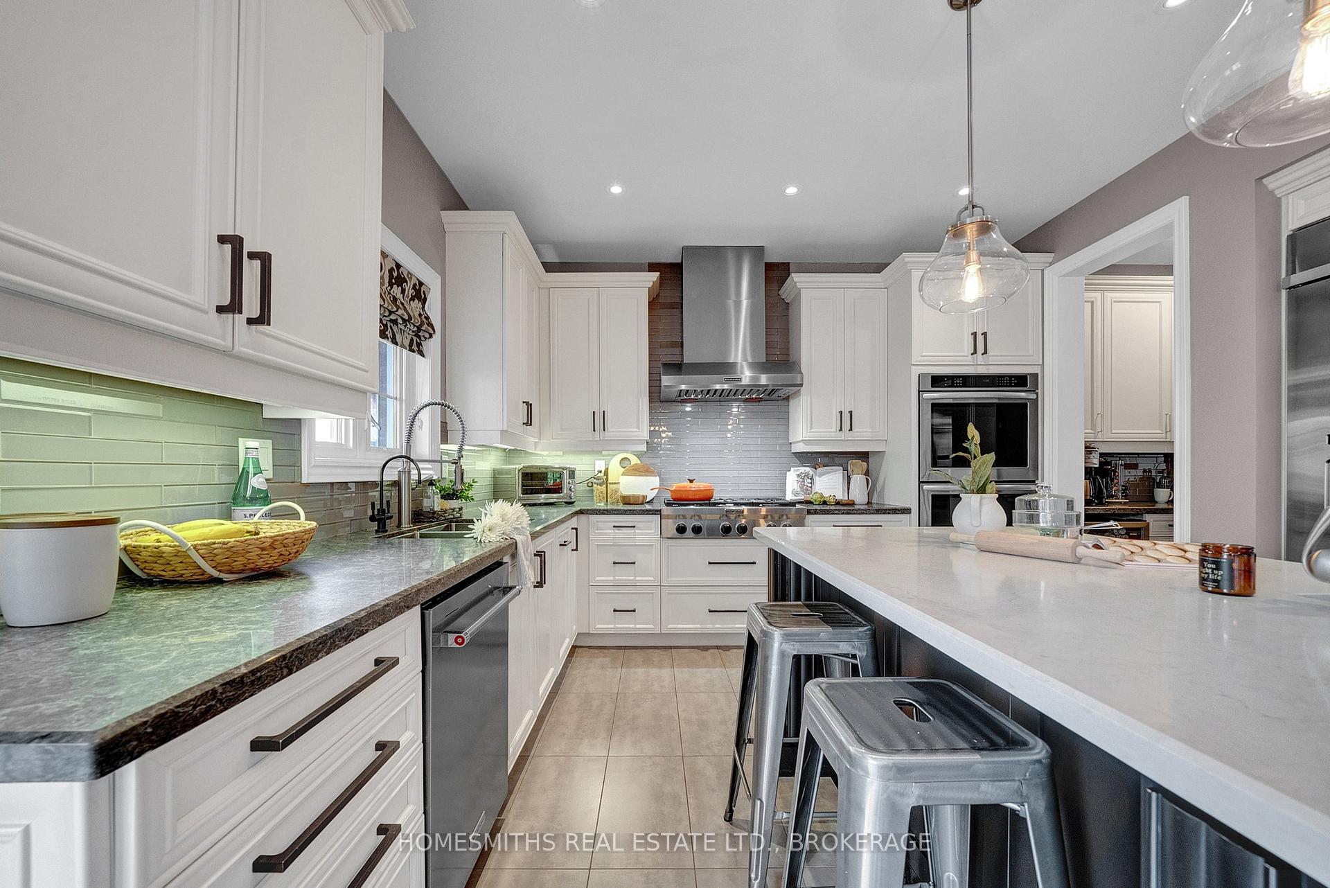 Photo 10 of 1860 Arborwood Drive, Oshawa, Taunton — HOMEH
