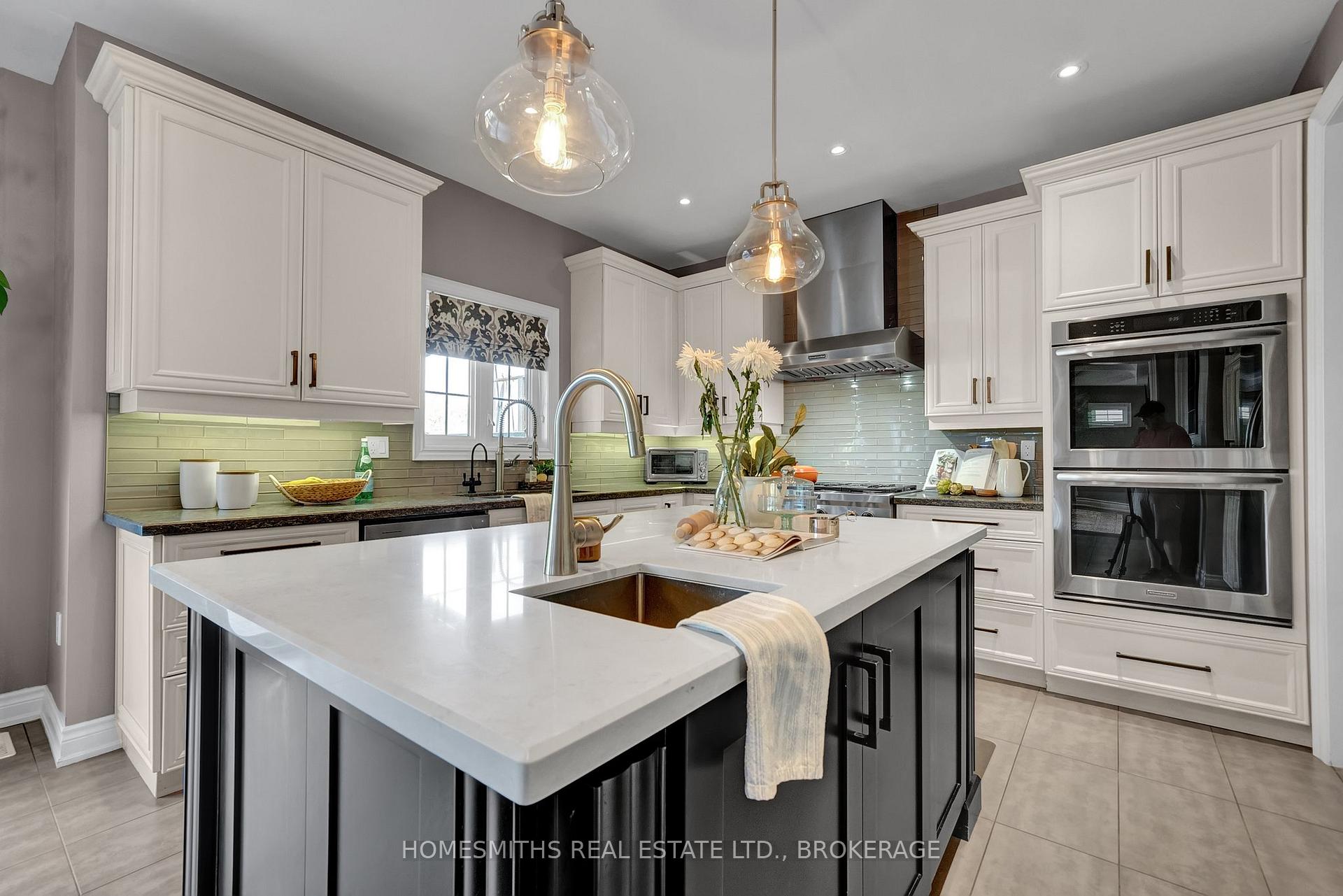 Photo 11 of 1860 Arborwood Drive, Oshawa, Taunton — HOMEH