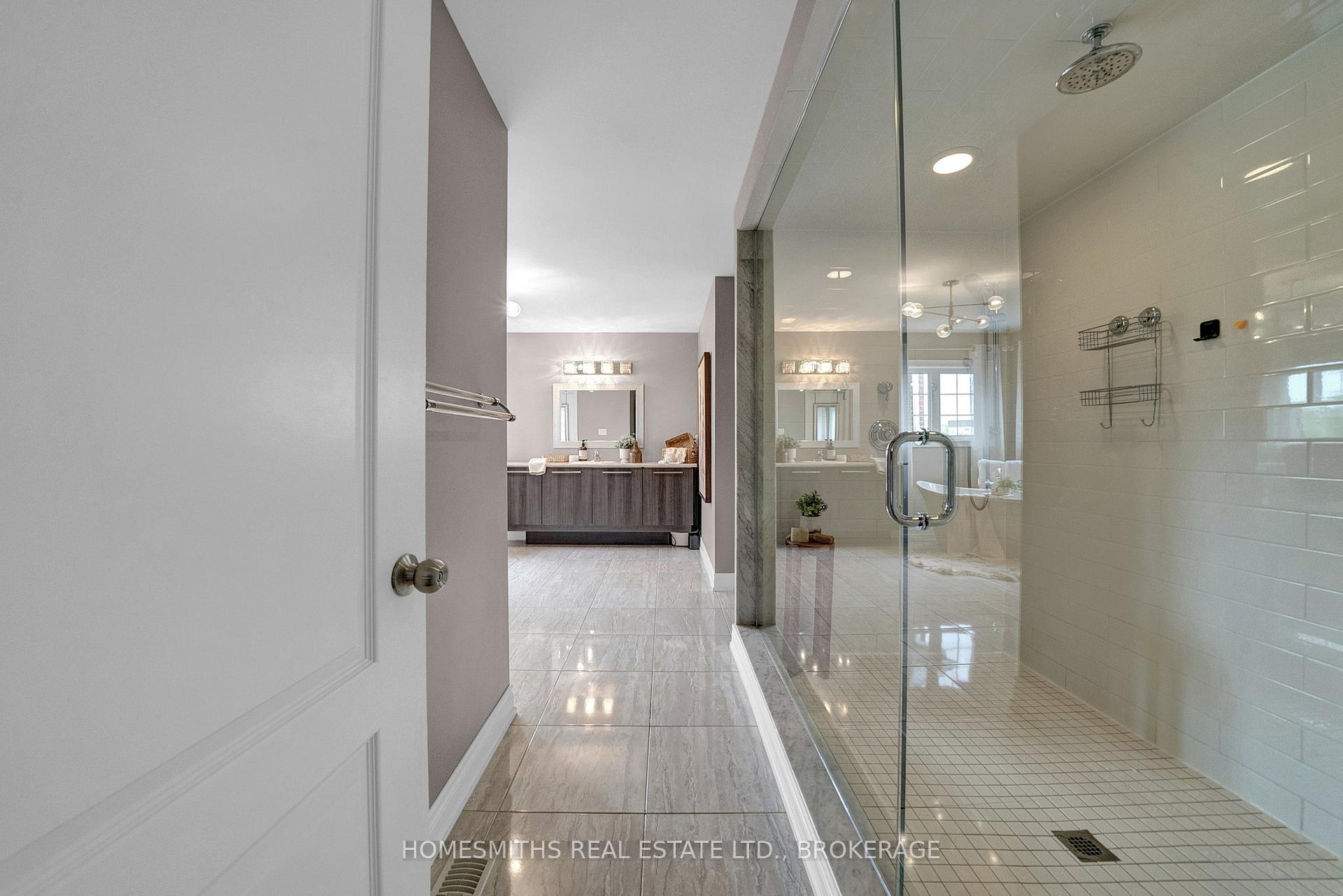 Photo 21 of 1860 Arborwood Drive, Oshawa, Taunton — HOMEH