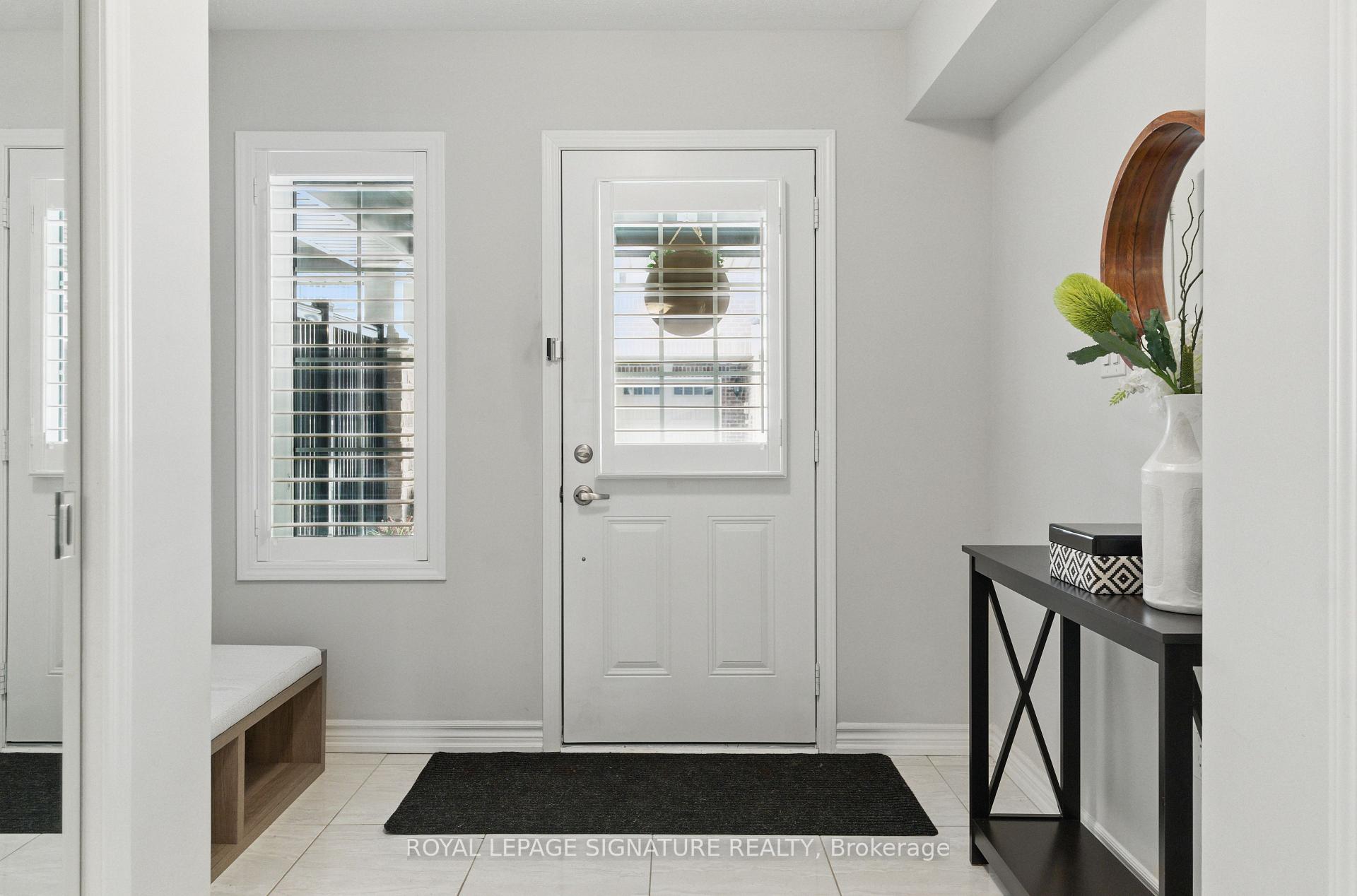 Photo 5 of Unit 12, 1222 Rose Way, Milton, Cobban — HOMEH