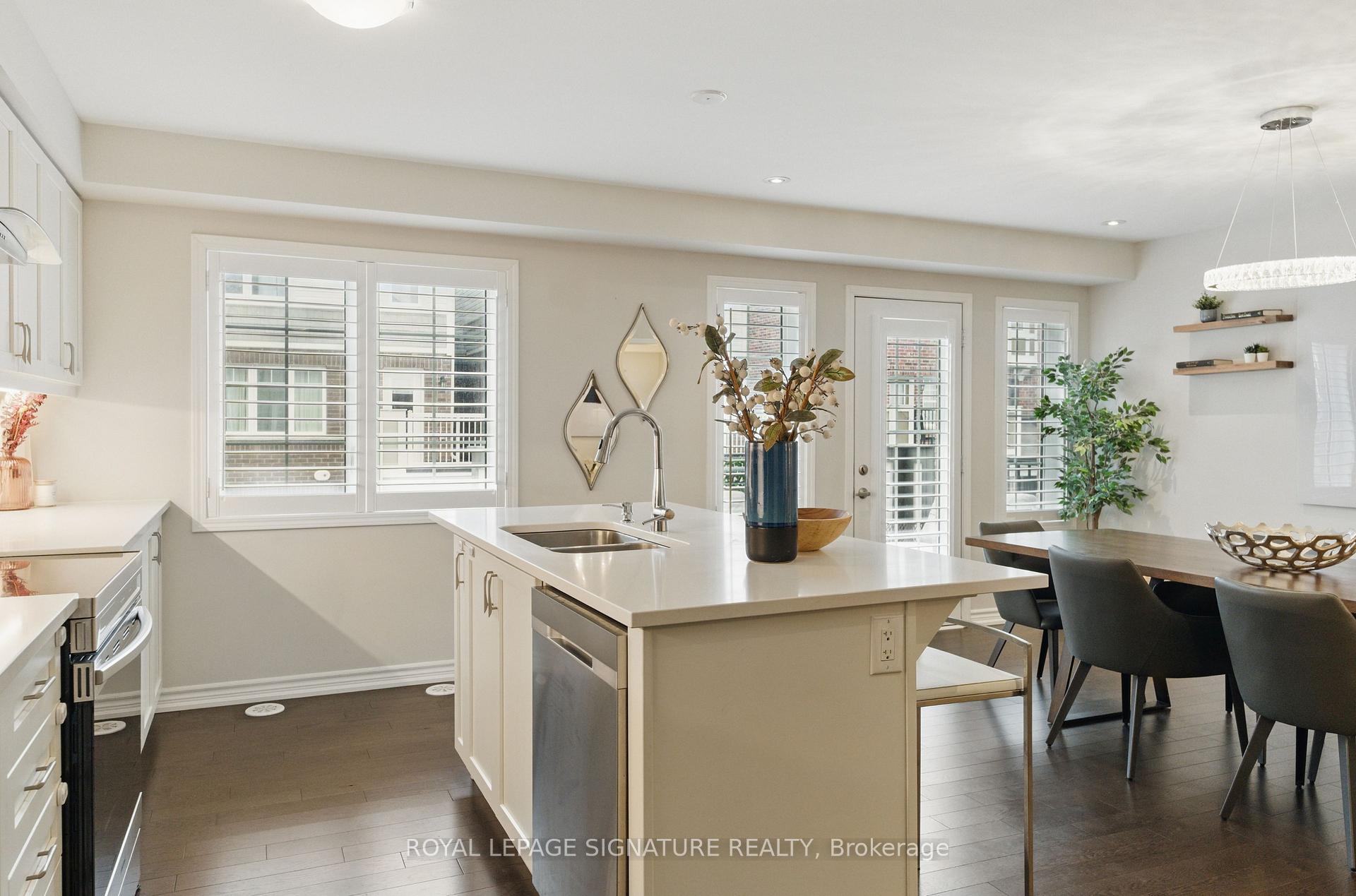 Photo 14 of Unit 12, 1222 Rose Way, Milton, Cobban — HOMEH