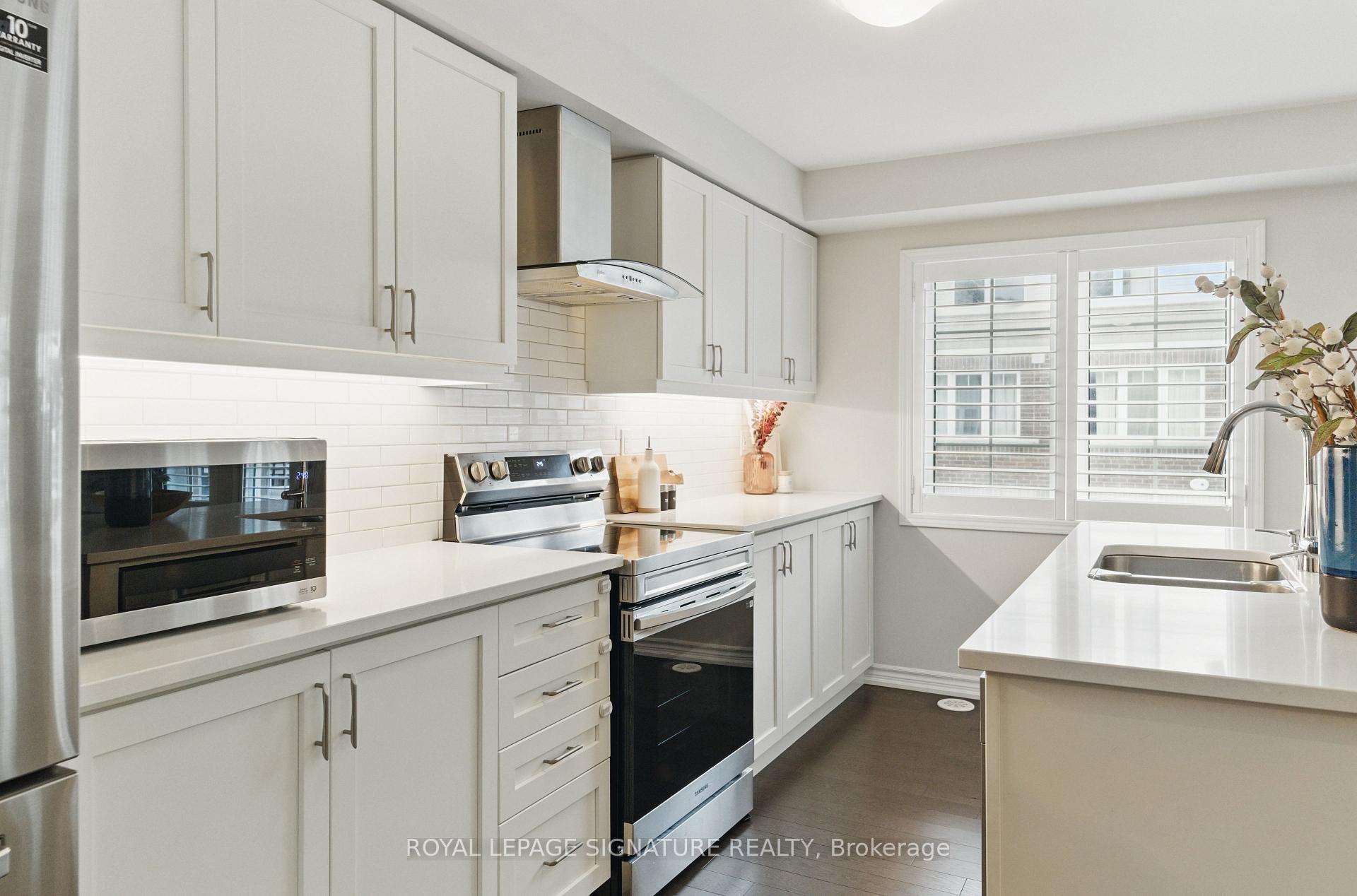 Photo 16 of Unit 12, 1222 Rose Way, Milton, Cobban — HOMEH
