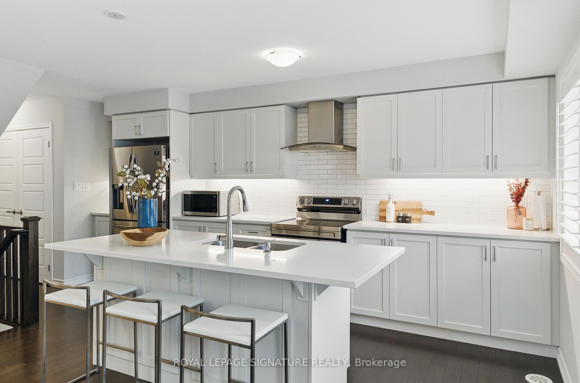 Photo 20 of Unit 12, 1222 Rose Way, Milton, Cobban — HOMEH