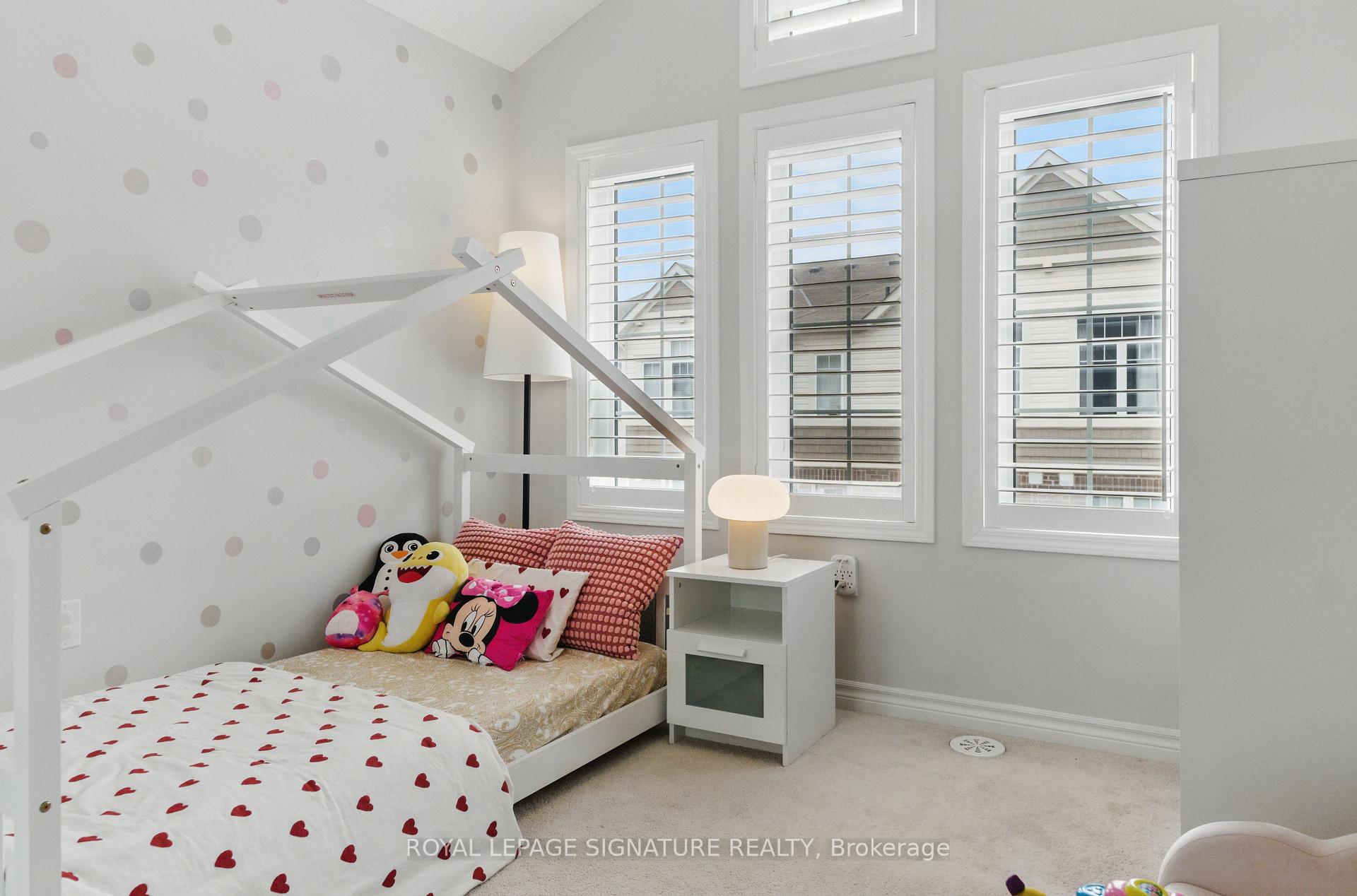 Photo 43 of Unit 12, 1222 Rose Way, Milton, Cobban — HOMEH