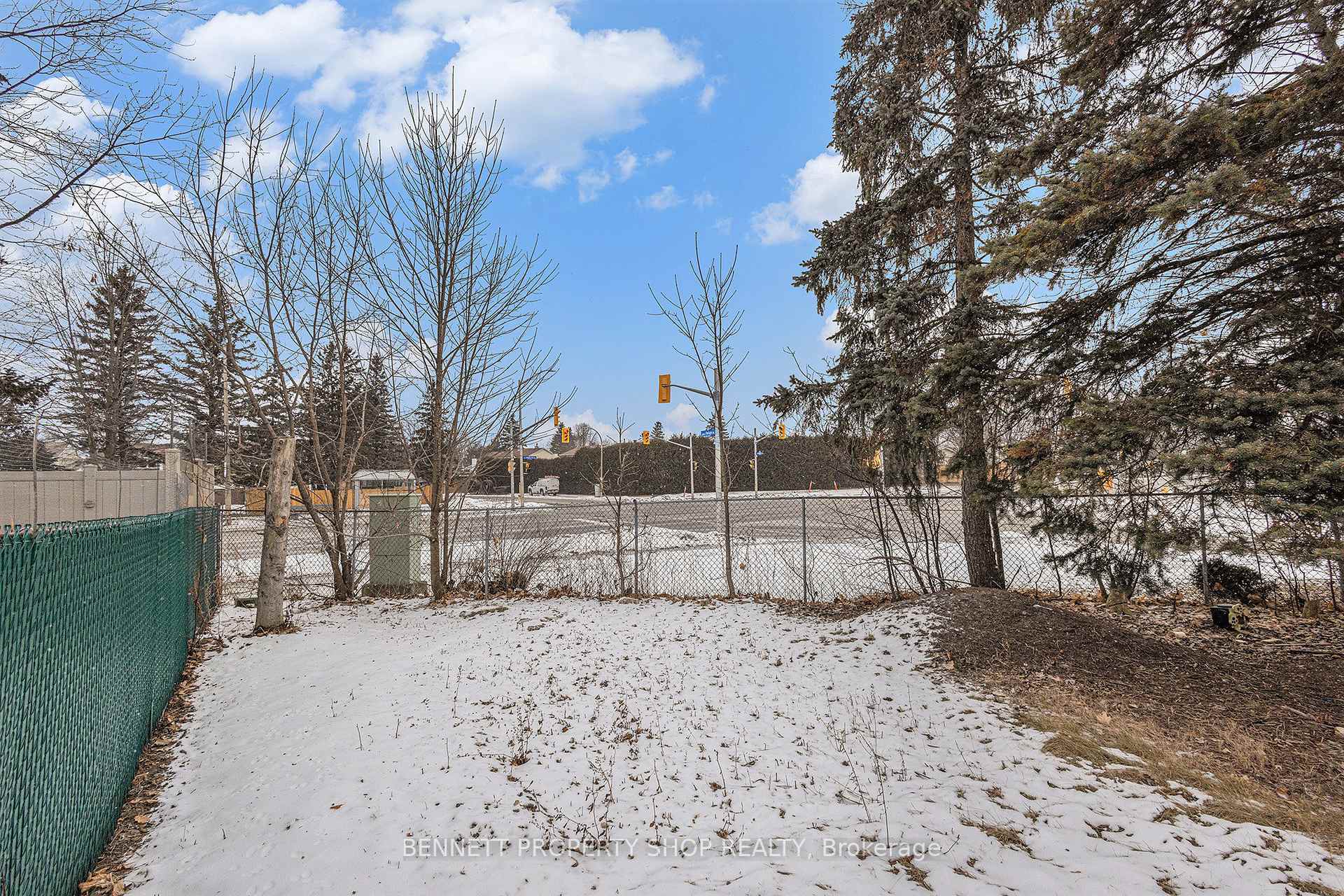 Photo 14 of 6329 Vorlage Drive, Ottawa, Convent Glen North — HOMEH