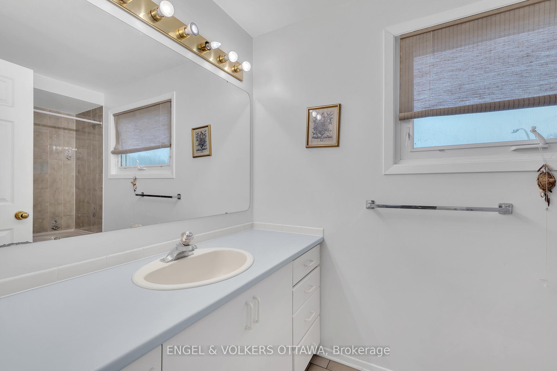 Photo 27 of 1919 Montereau Avenue, Ottawa, Chapel Hill — HOMEH