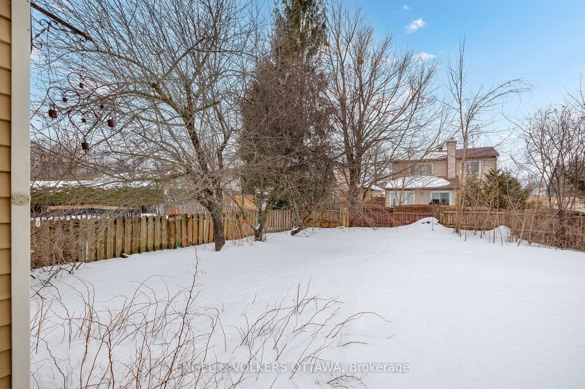 Photo 36 of 1919 Montereau Avenue, Ottawa, Chapel Hill — HOMEH