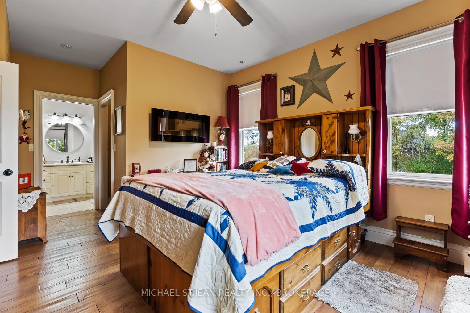 Photo 29 of 811 Effingham Street, Pelham, Fenwick — HOMEH