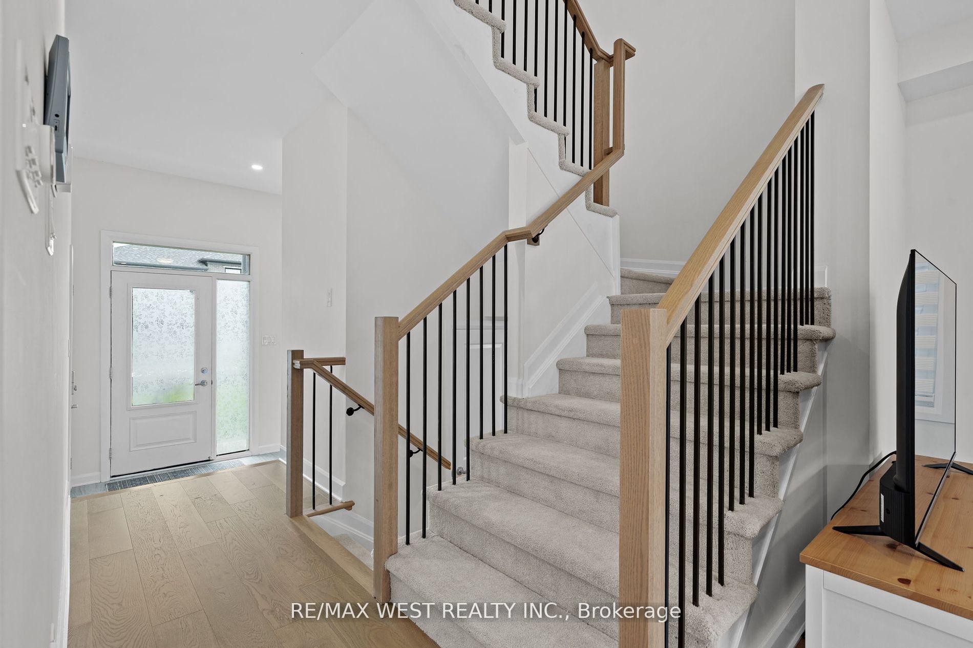 Photo 18 of 129 Shallow Pond Pl Road, Ottawa, Avalon East — HOMEH