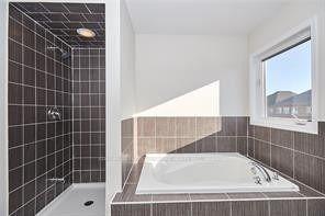 Photo 11 of 8640 Dogwood Crescent, Niagara Falls, Brown — HOMEH