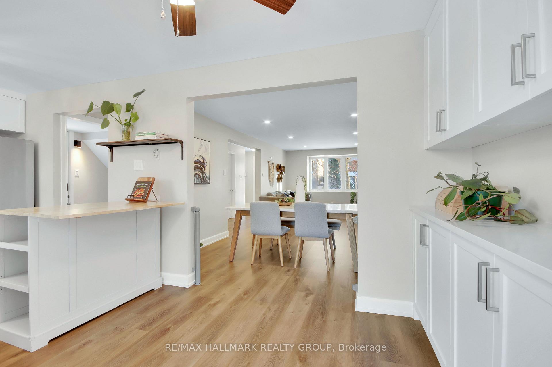 Photo 20 of 6103 Valley Field Crescent, Ottawa, Chapel Hill — HOMEH