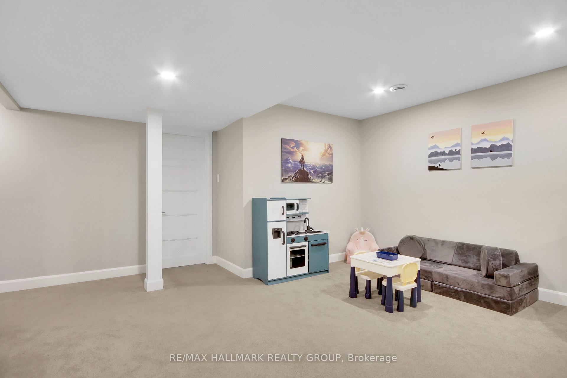 Photo 40 of 6103 Valley Field Crescent, Ottawa, Chapel Hill — HOMEH