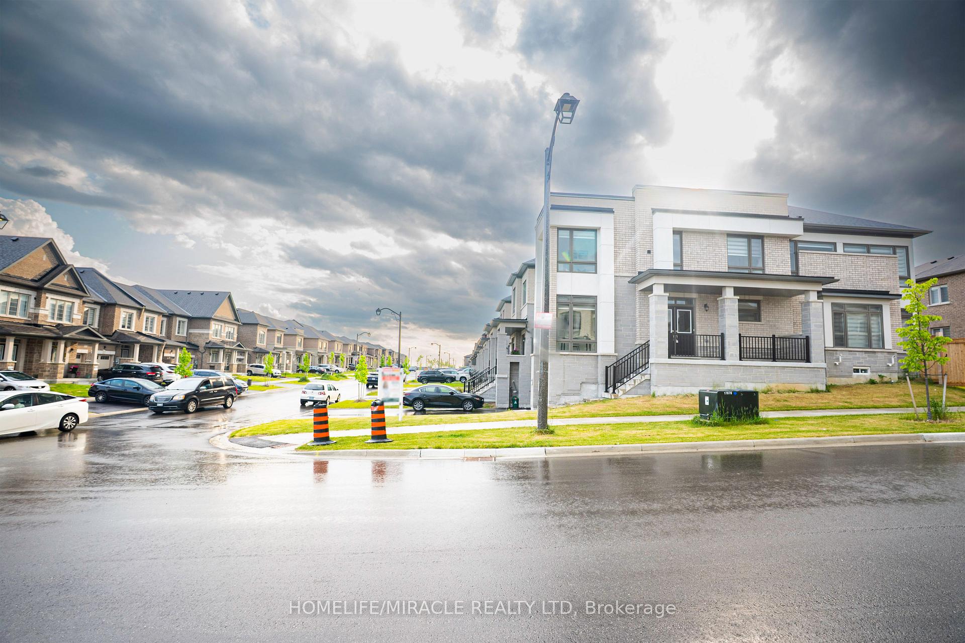 Photo 1 of 1250 Rexton Drive, Oshawa, Kedron — HOMEH