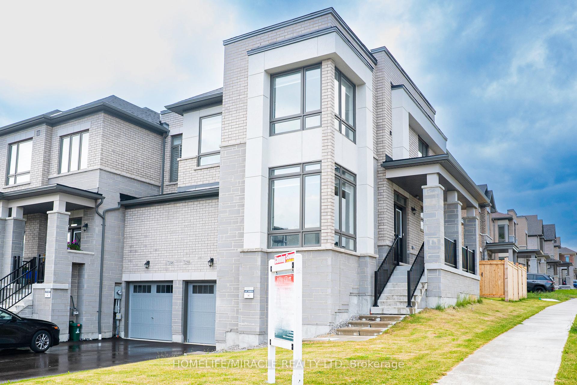Photo 4 of 1250 Rexton Drive, Oshawa, Kedron — HOMEH