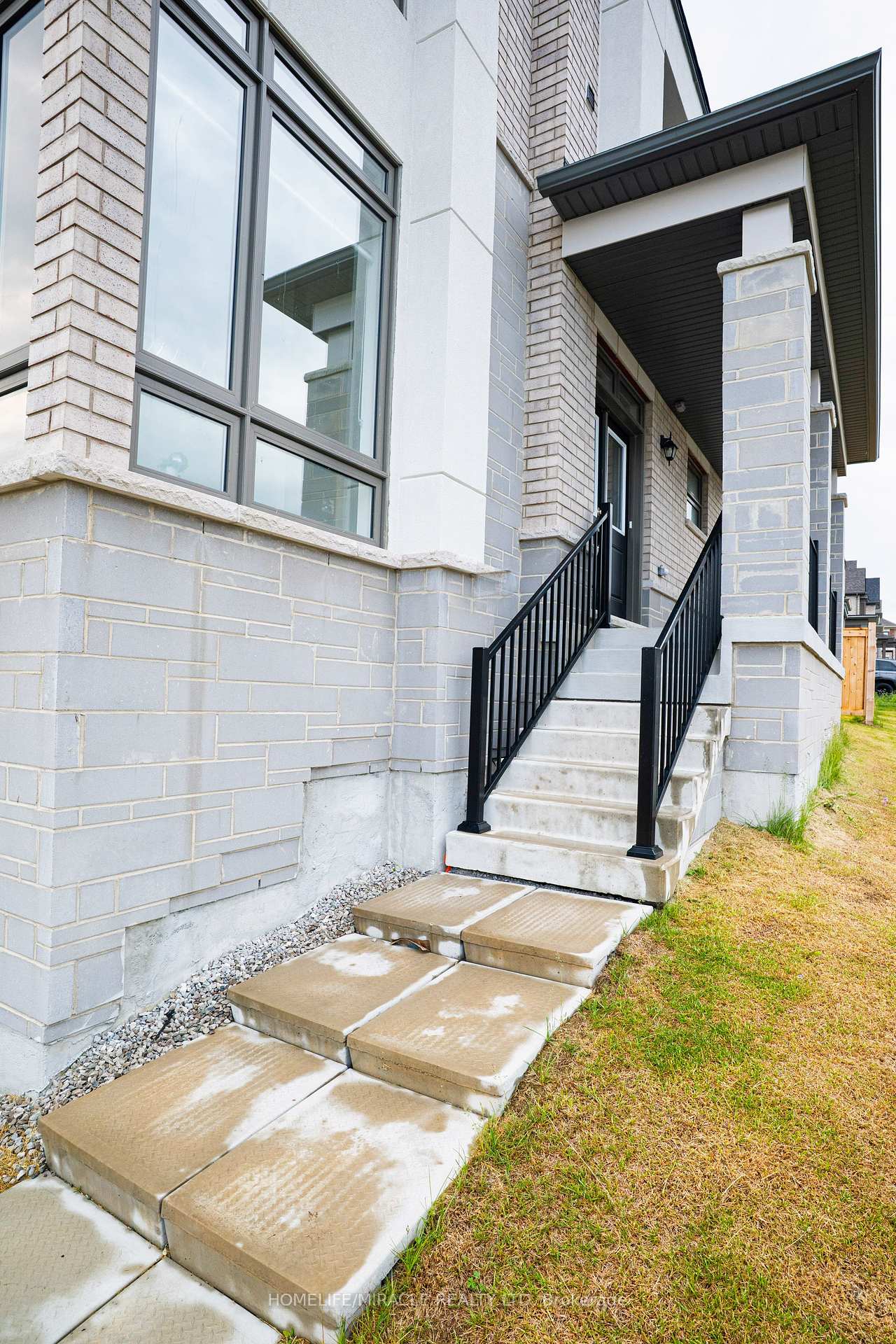 Photo 7 of 1250 Rexton Drive, Oshawa, Kedron — HOMEH