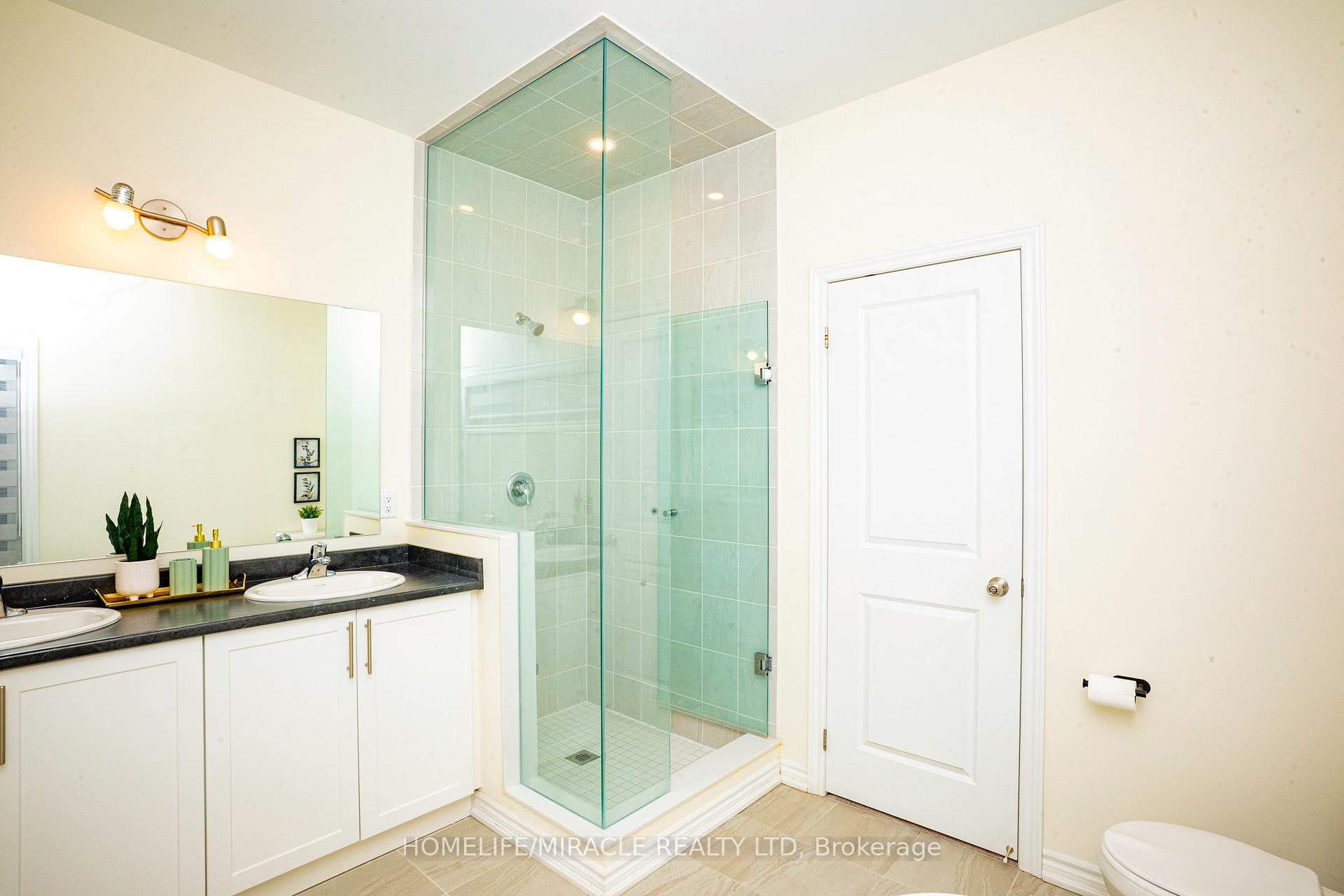 Photo 37 of 1250 Rexton Drive, Oshawa, Kedron — HOMEH