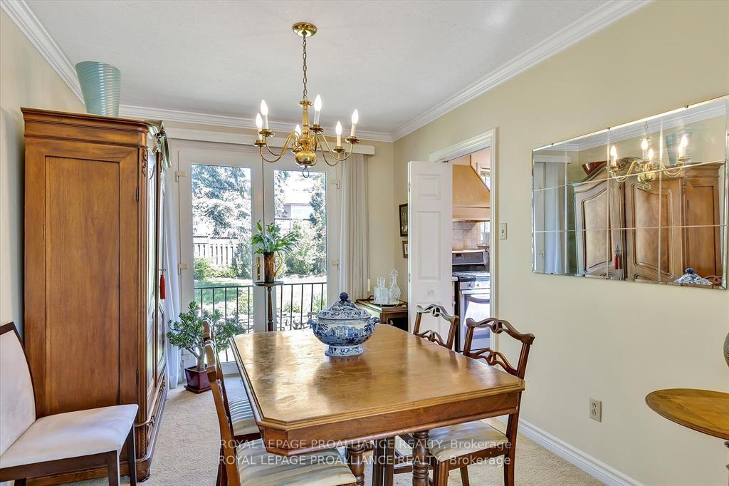 Photo 10 of 942 Ellesmere Avenue, Peterborough, Northcrest Ward 5 — HOMEH