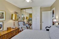 Photo 20 of 942 Ellesmere Avenue, Peterborough, Northcrest Ward 5 — HOMEH