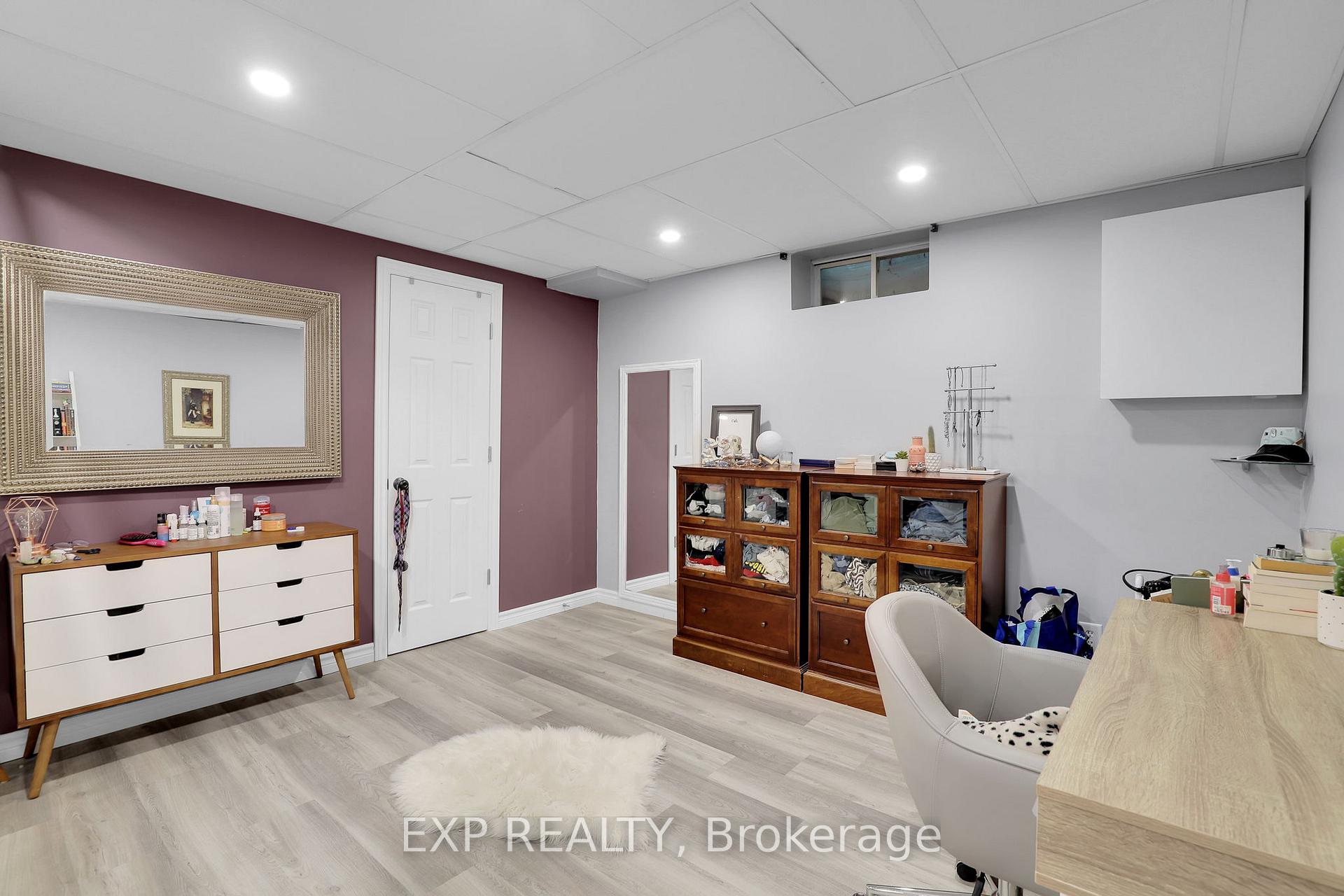 Photo 31 of 1601 Lunenberg Crescent, Ottawa, Chateauneuf — HOMEH