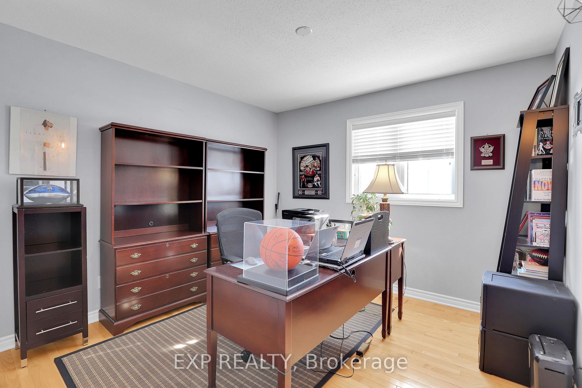 Photo 32 of 1601 Lunenberg Crescent, Ottawa, Chateauneuf — HOMEH