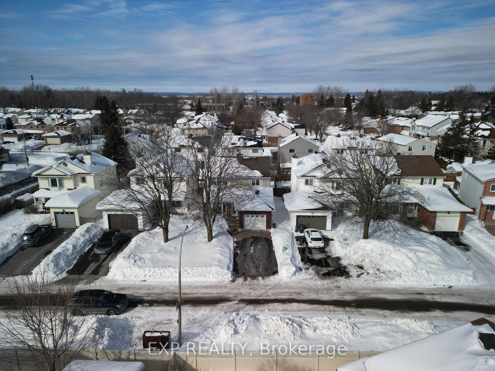Photo 38 of 1601 Lunenberg Crescent, Ottawa, Chateauneuf — HOMEH