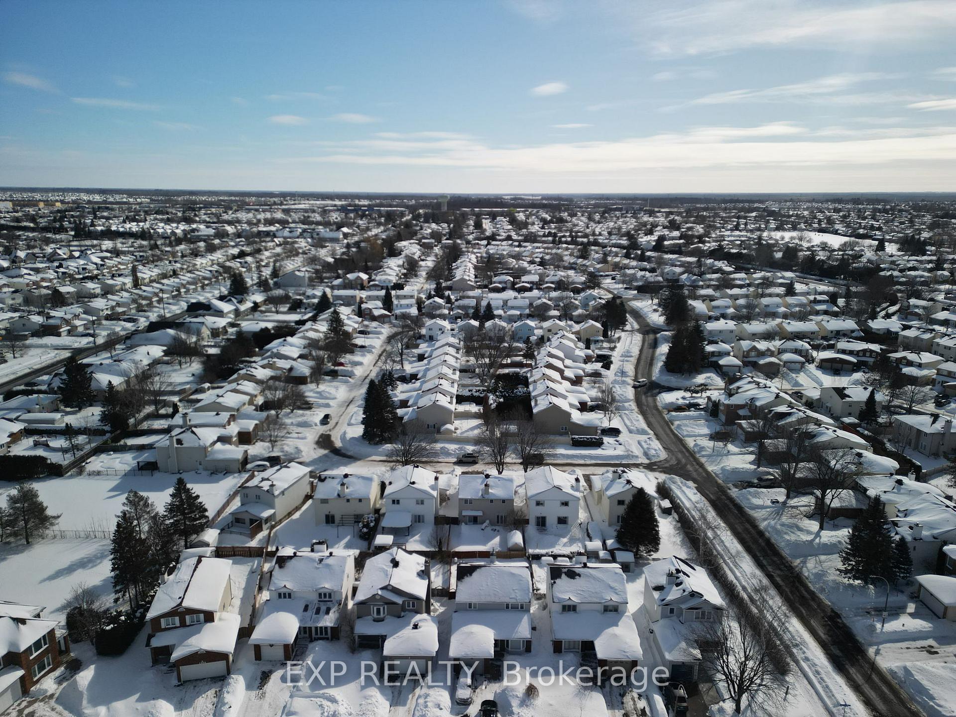 Photo 42 of 1601 Lunenberg Crescent, Ottawa, Chateauneuf — HOMEH