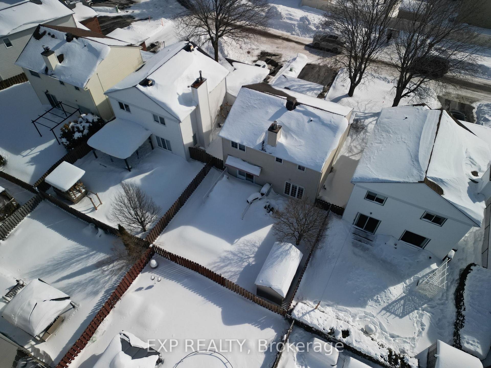 Photo 45 of 1601 Lunenberg Crescent, Ottawa, Chateauneuf — HOMEH