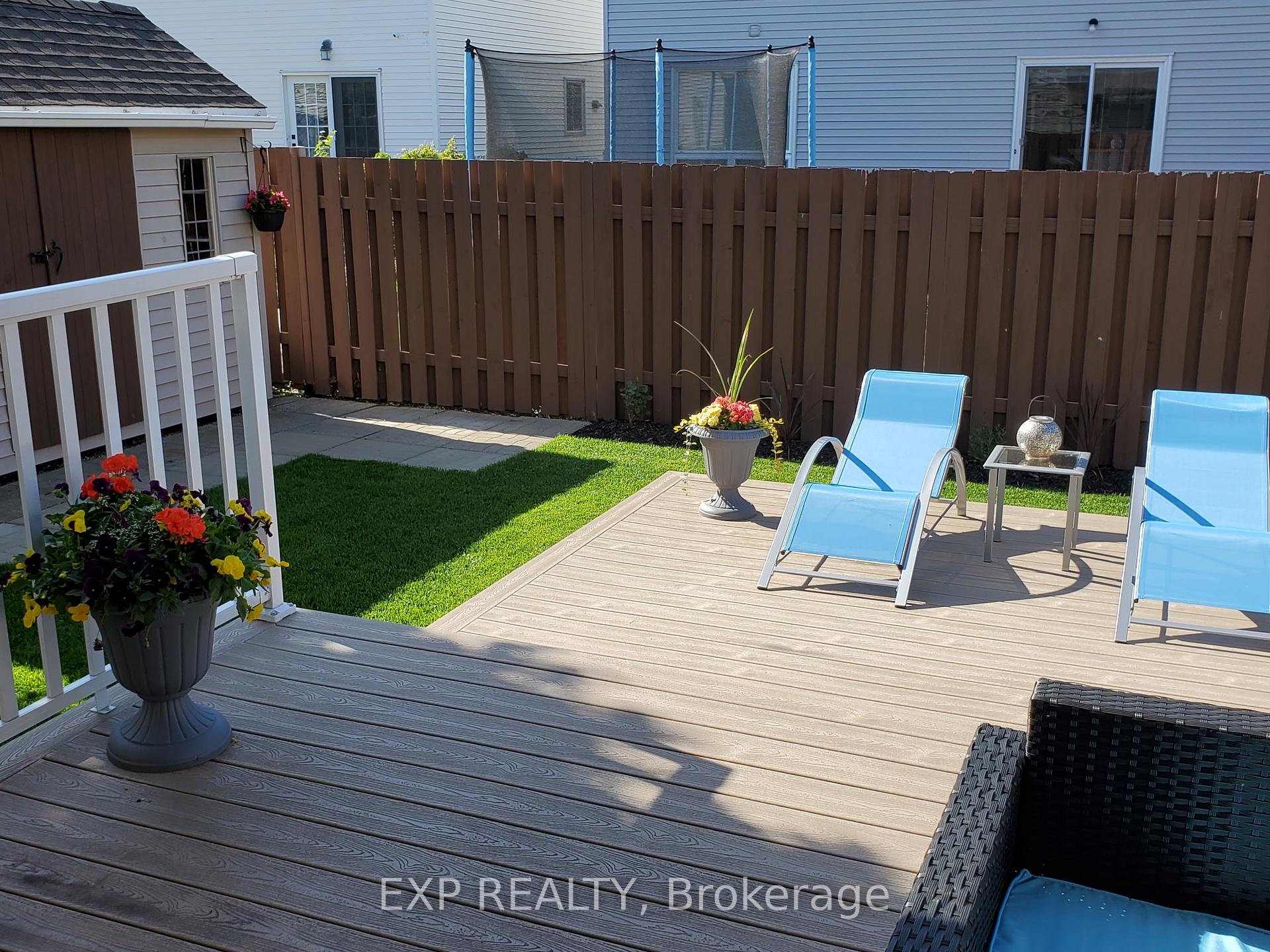 Photo 48 of 1601 Lunenberg Crescent, Ottawa, Chateauneuf — HOMEH