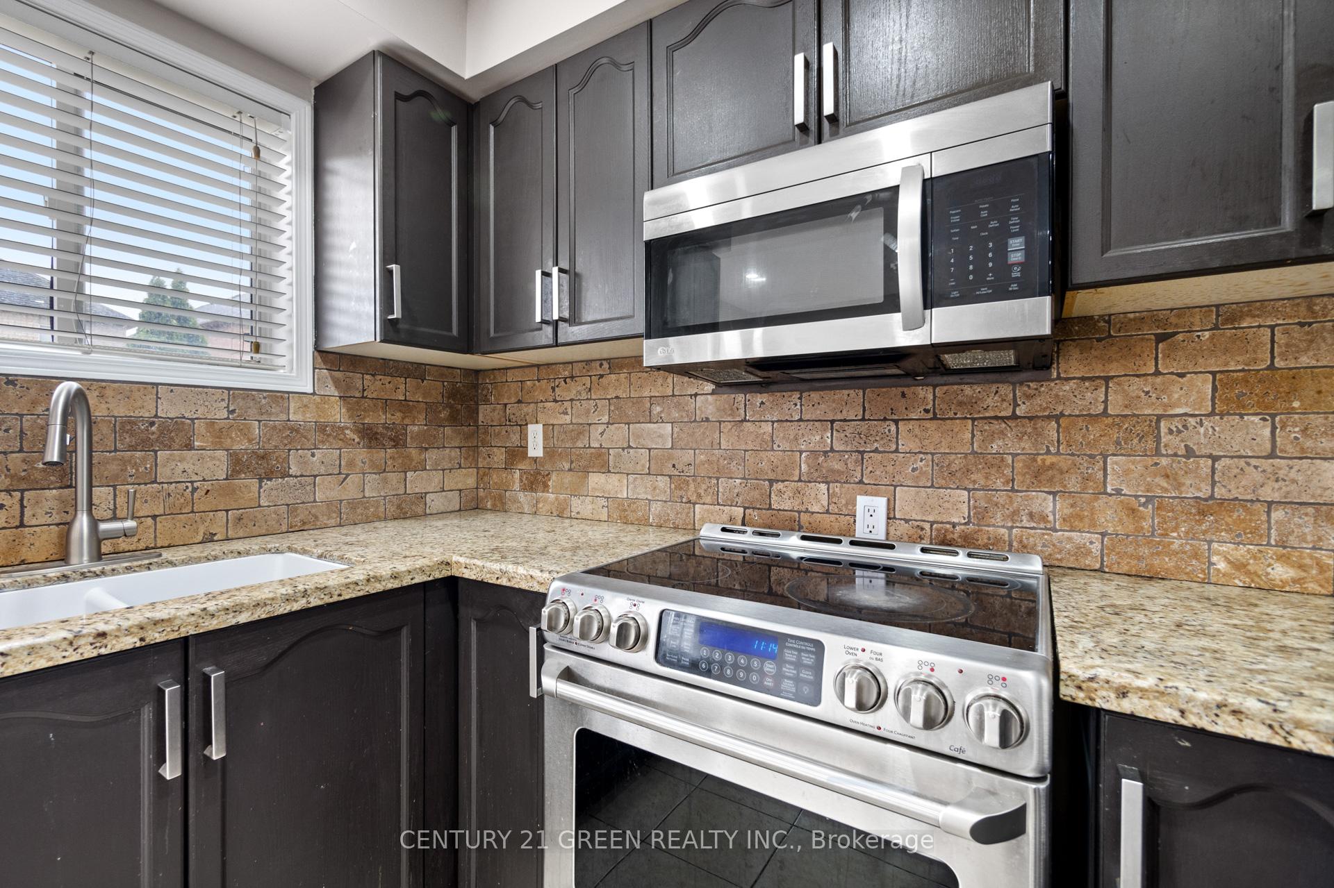 Photo 11 of 32 Dills Crescent, Milton, Dempsey — HOMEH