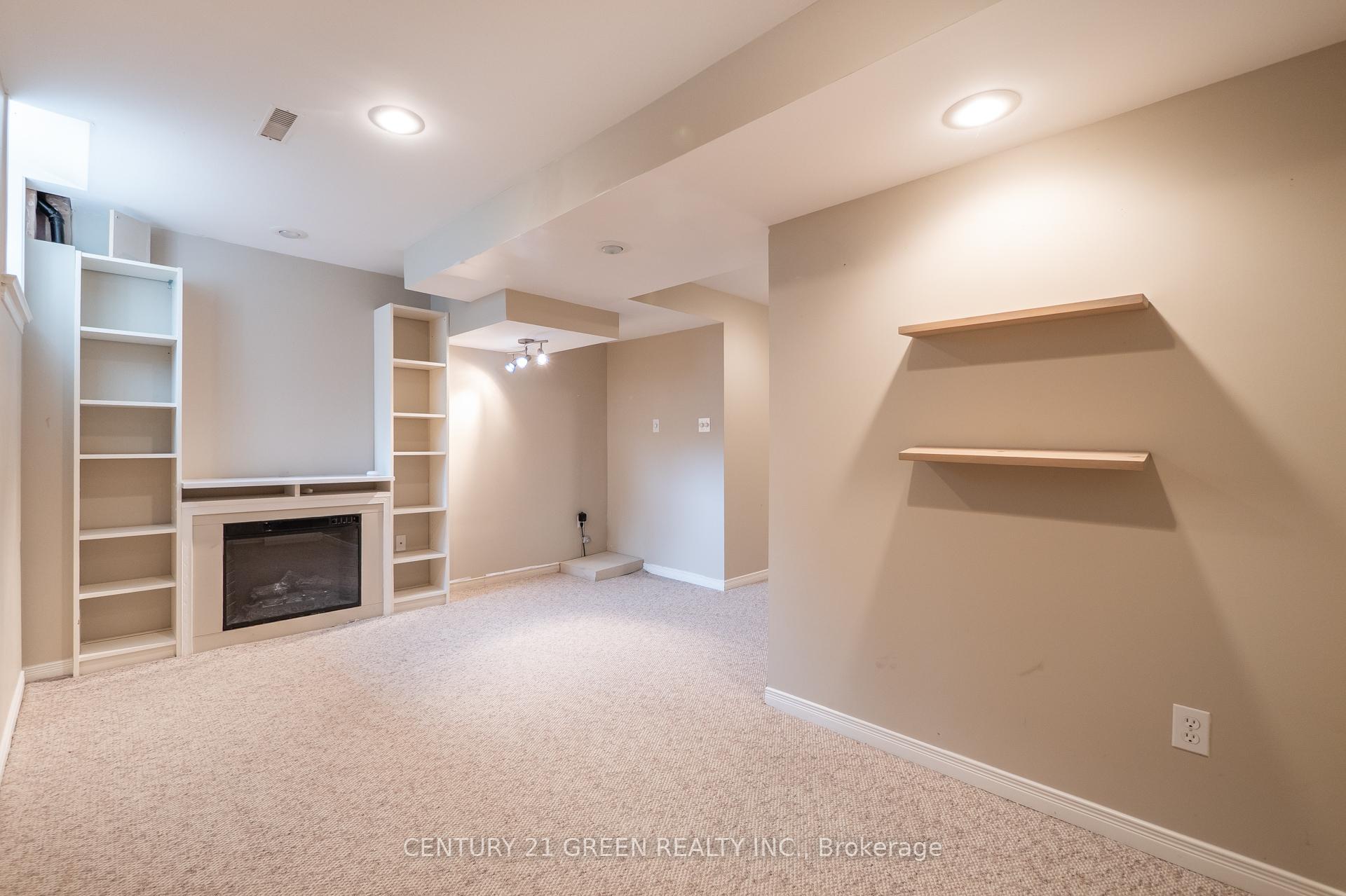 Photo 43 of 32 Dills Crescent, Milton, Dempsey — HOMEH