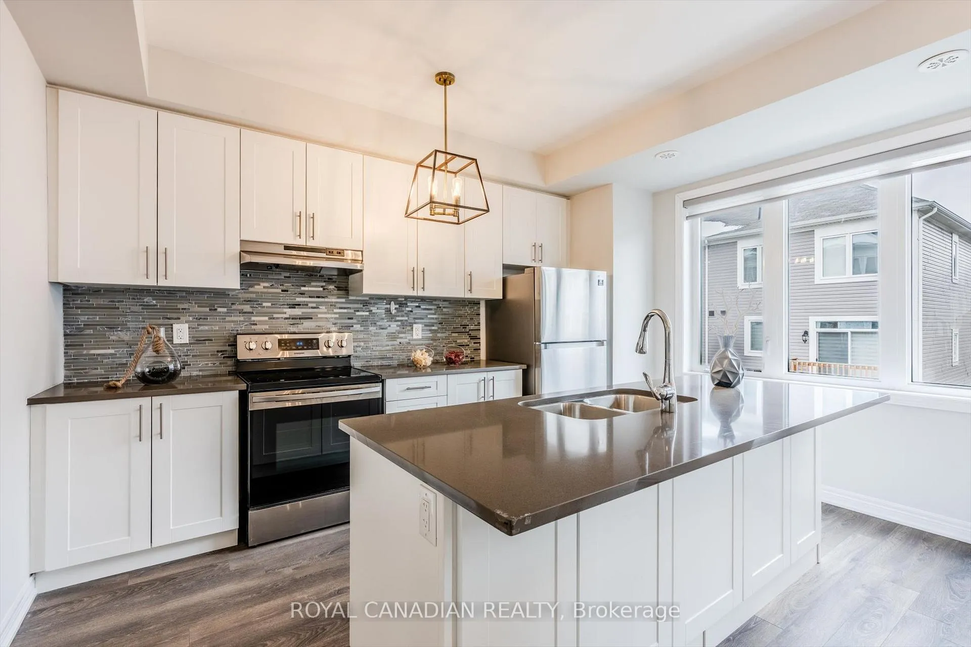 Photo 57 of 12 Rapids Lane, Hamilton, Vincent — HOMEH