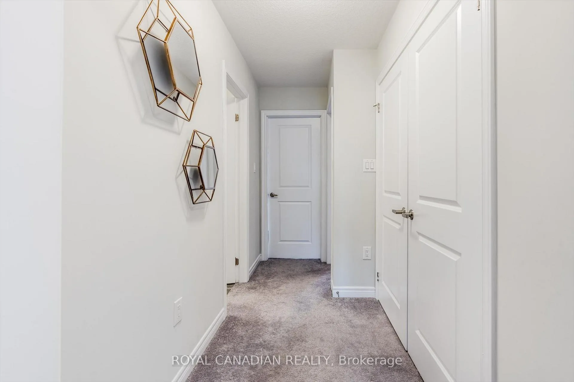 Photo 106 of 12 Rapids Lane, Hamilton, Vincent — HOMEH