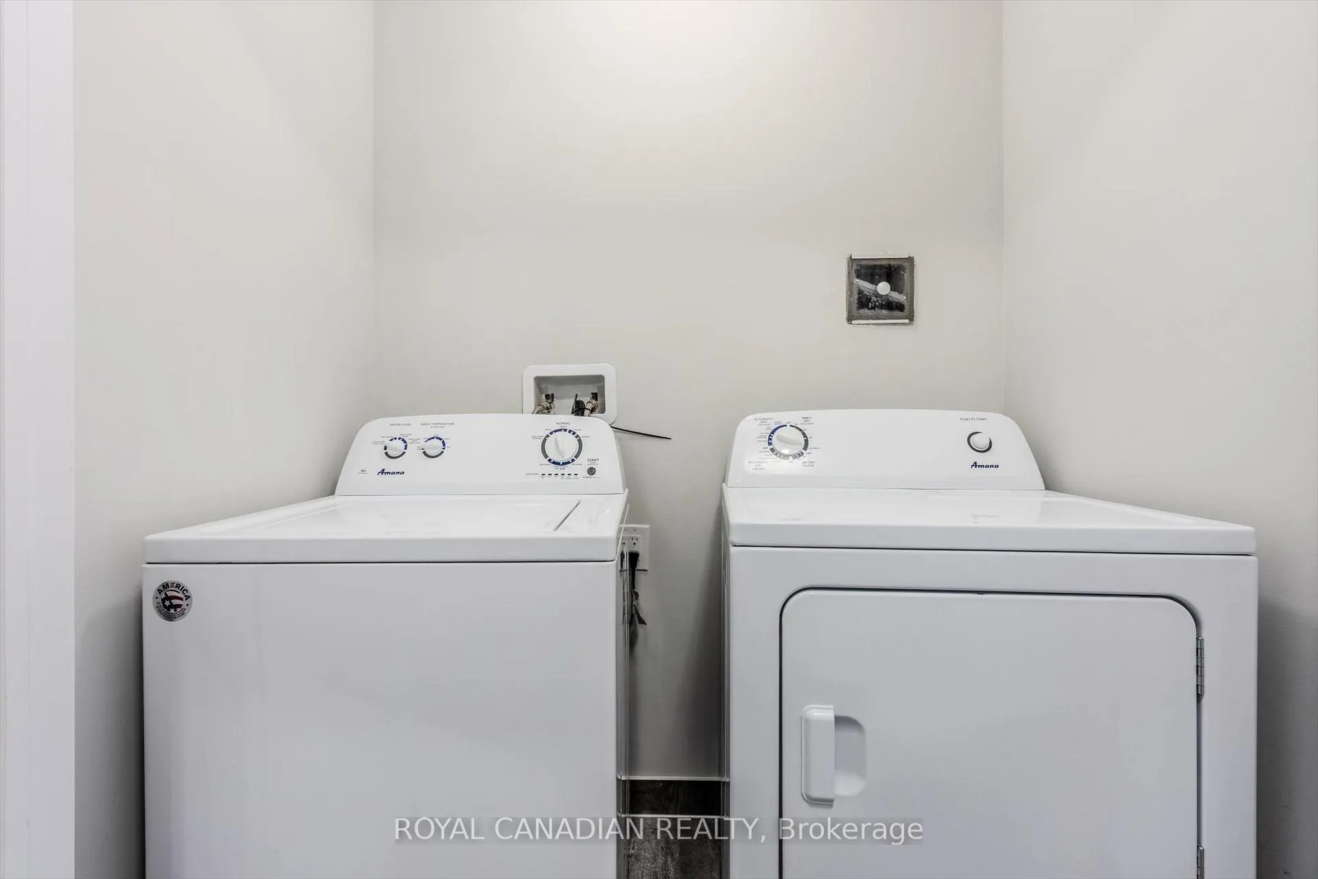 Photo 127 of 12 Rapids Lane, Hamilton, Vincent — HOMEH