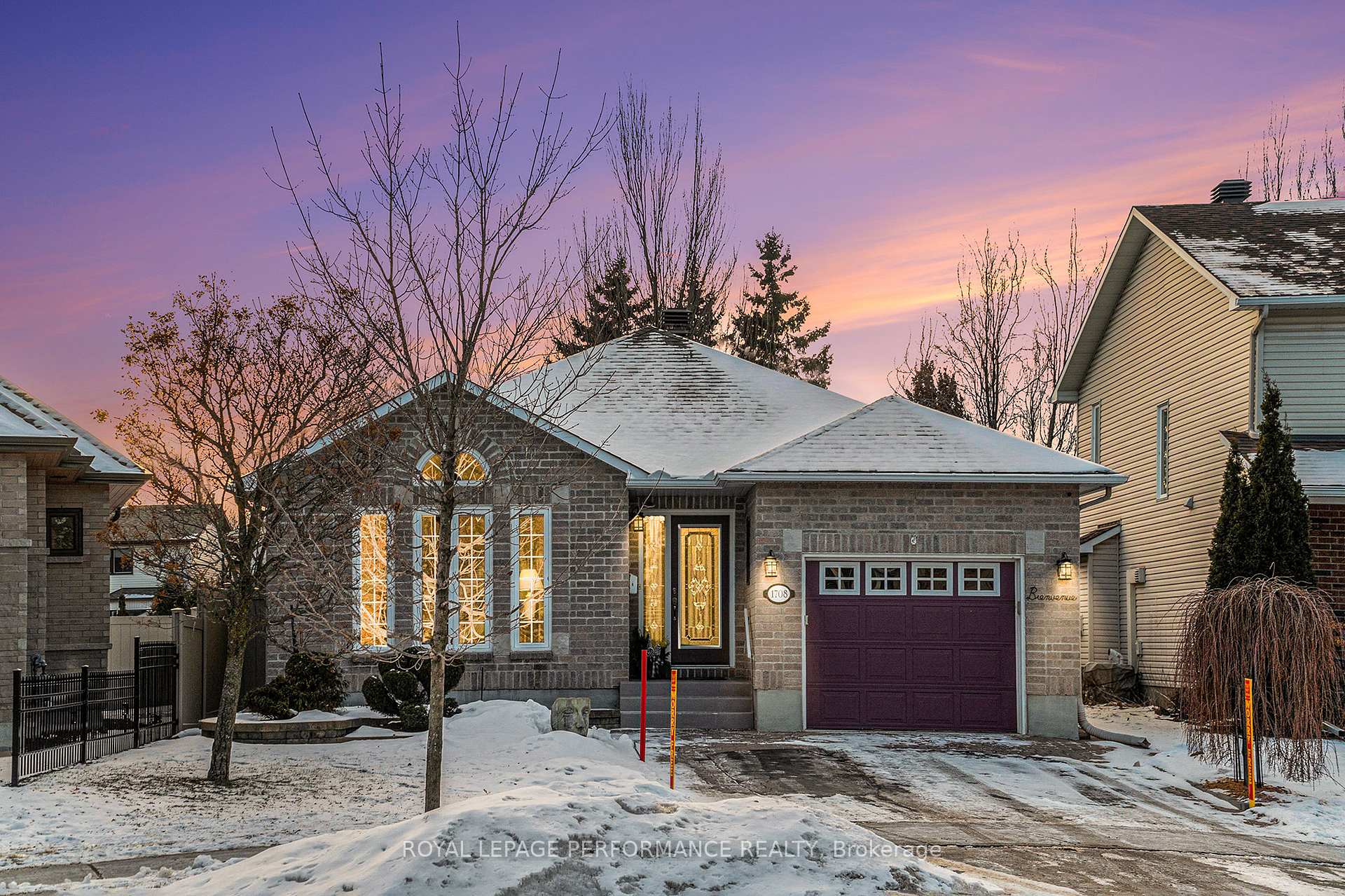 Front of 1708 Sunview Drive