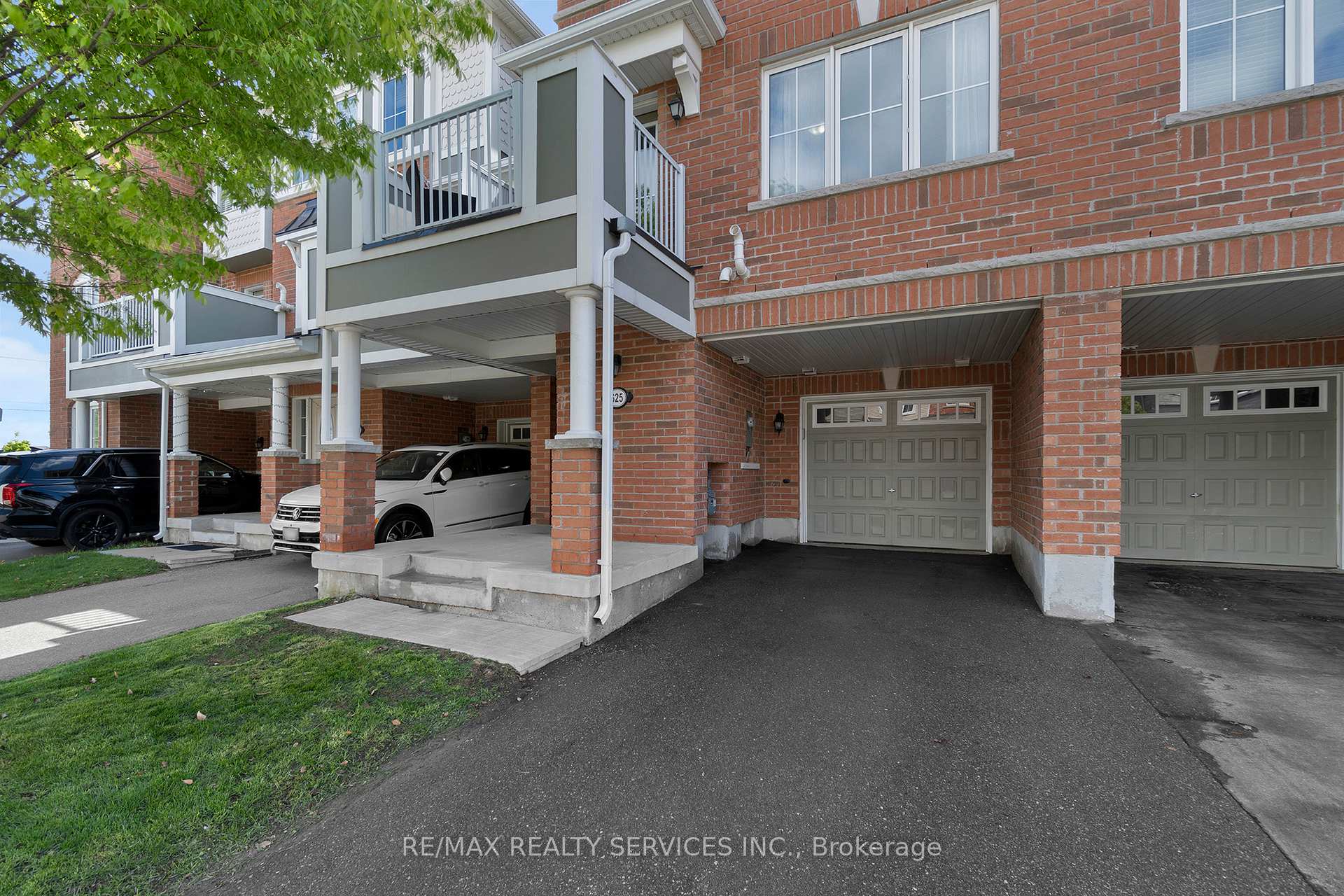 Photo 2 of 625 Laking Terrace, Milton, Clarke — HOMEH